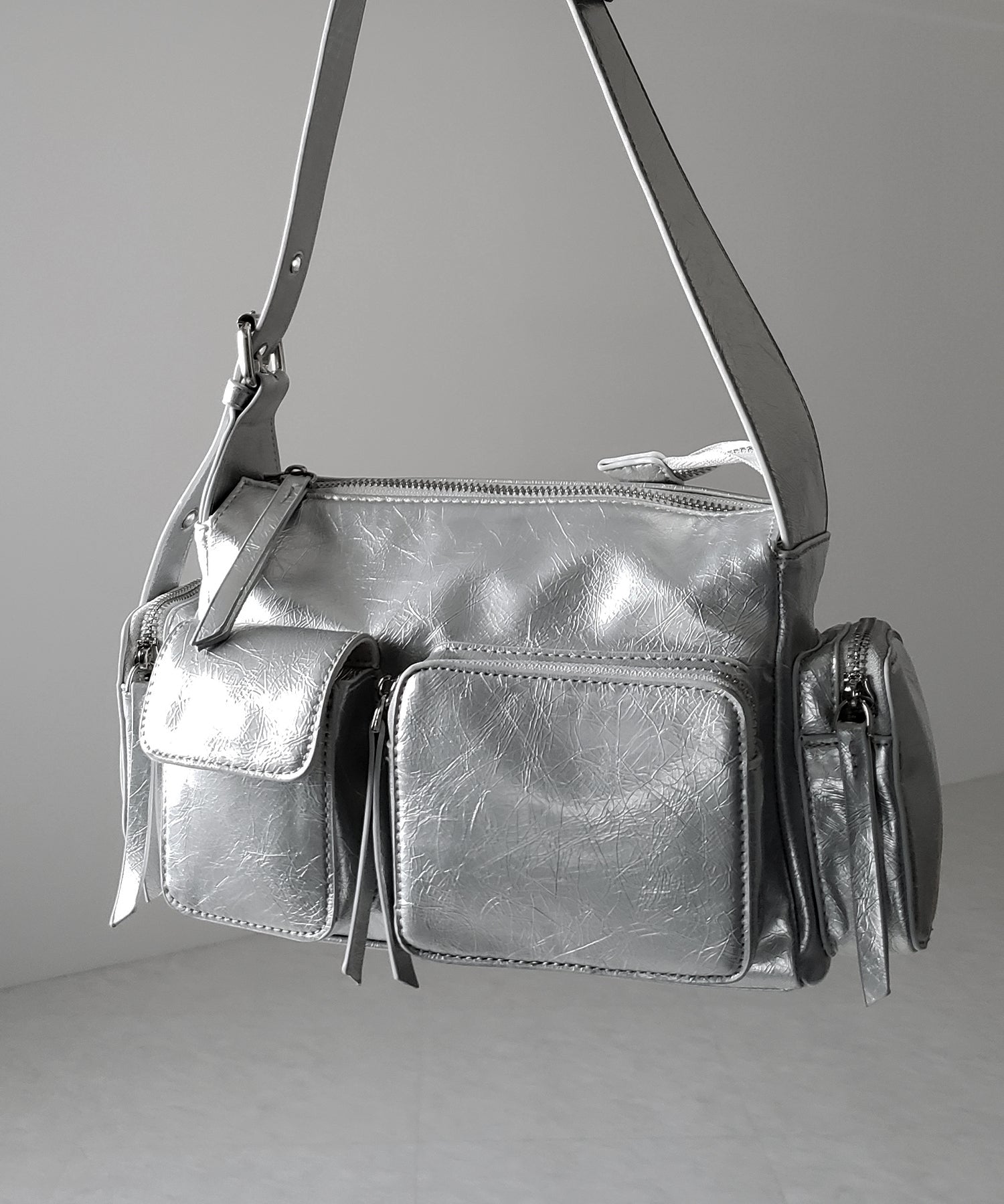 【 3color 】4アウトポケットヴィンテージスクエアショルダーバッグ / 4 outpocket vintage square shoulder bag