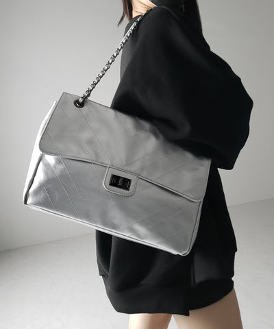 2WAY チェーンフェイクレザーフラップショルダーバッグ / 2WAY chain fake leather flap shoulder bag