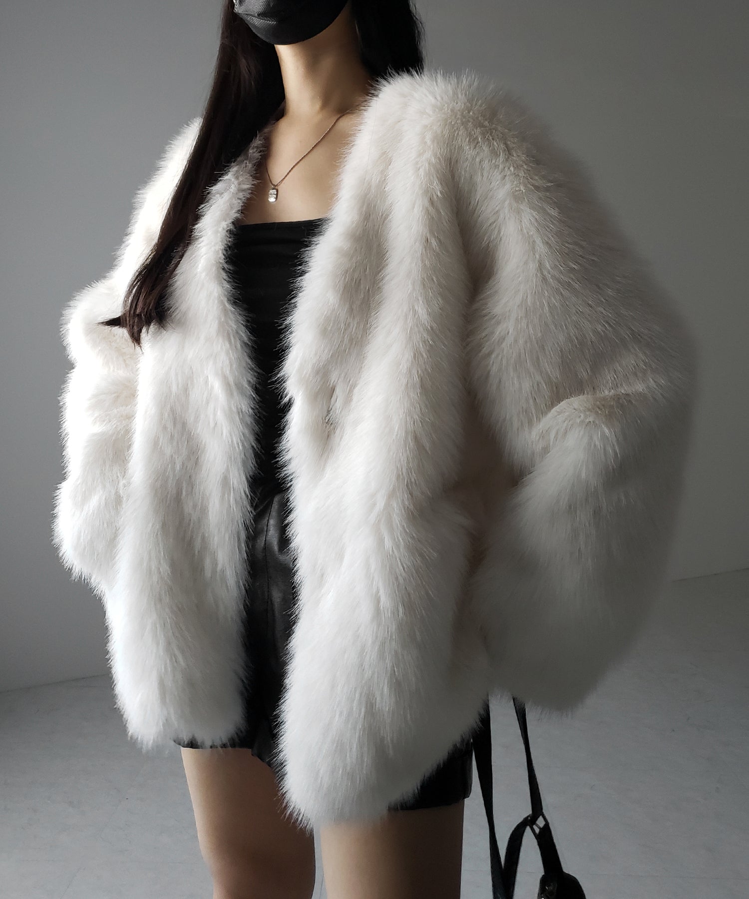 ミンクライクフェイクファーボリュームコート / mink-like fake fur volume coat
