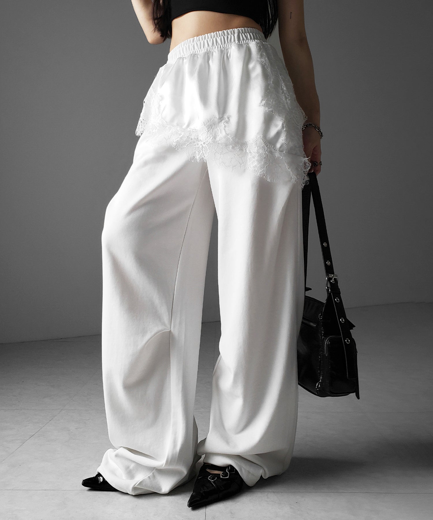 レースドッキングレイヤードスウェットワイドパンツ / lace docking layered sweat wide pants