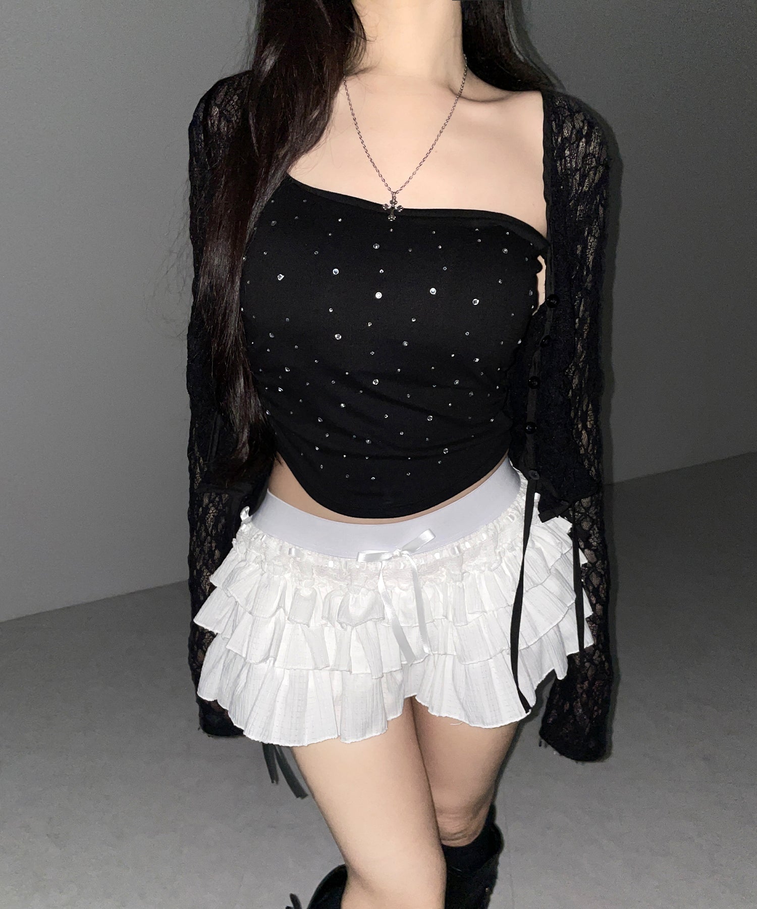 リボンフリルミニショートパンツ / ribbon frill mini short pants