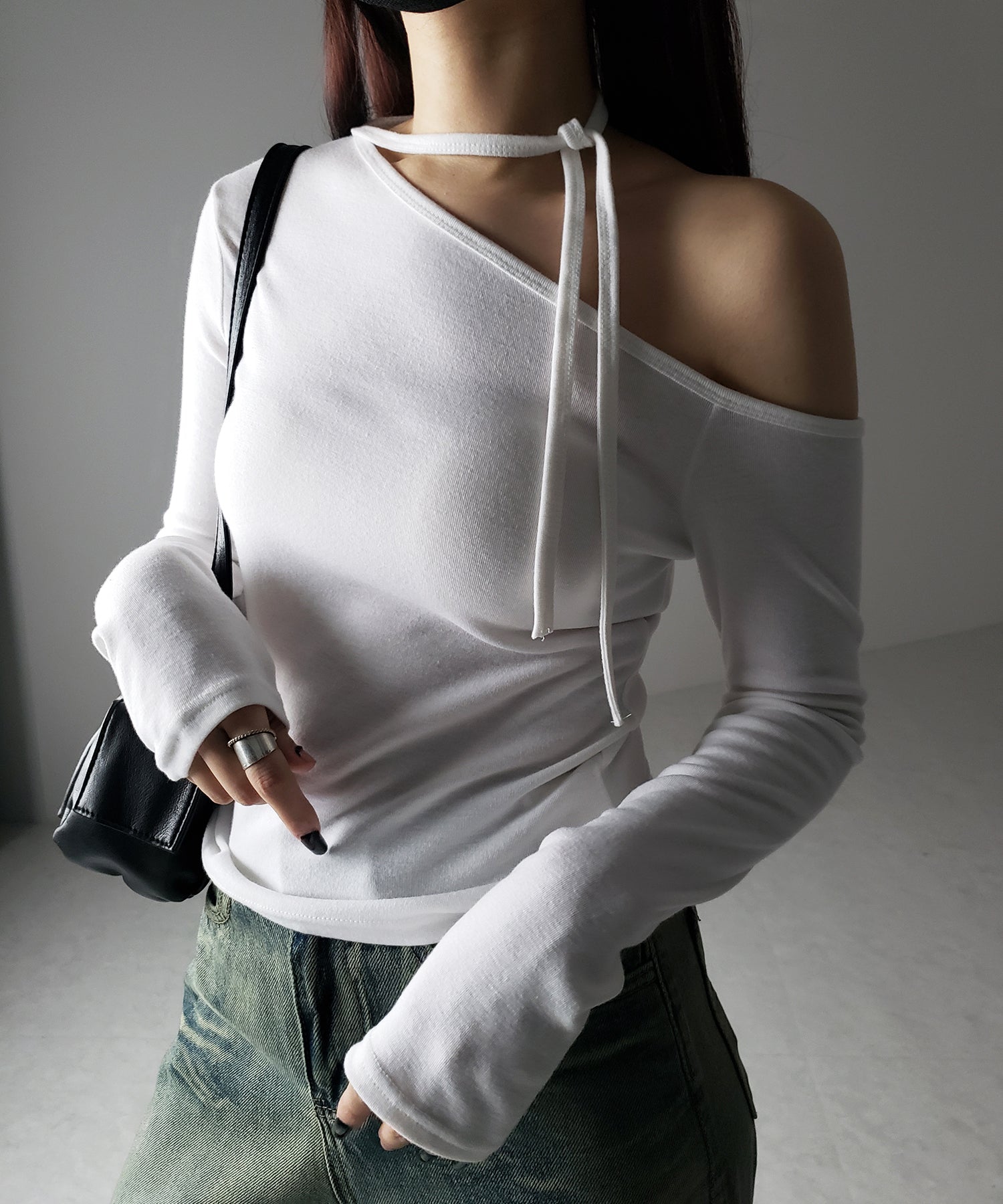 【 2WAY 】ストラップチョーカーリボンワンショルダーTシャツ