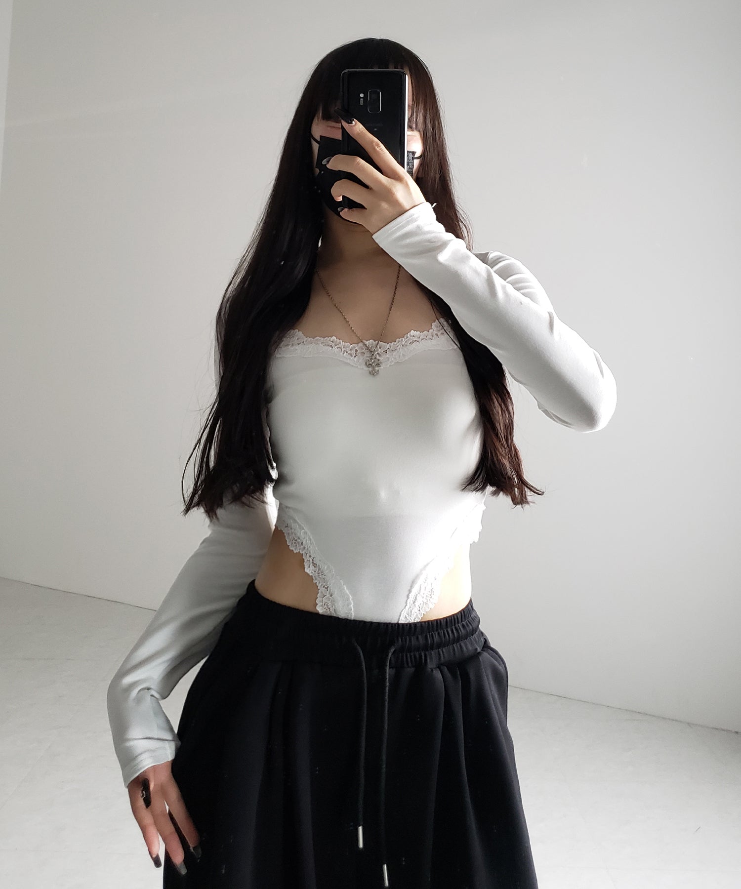 カットアウトレースポイントボディスーツトップス /cutout lace point bodysuit tops