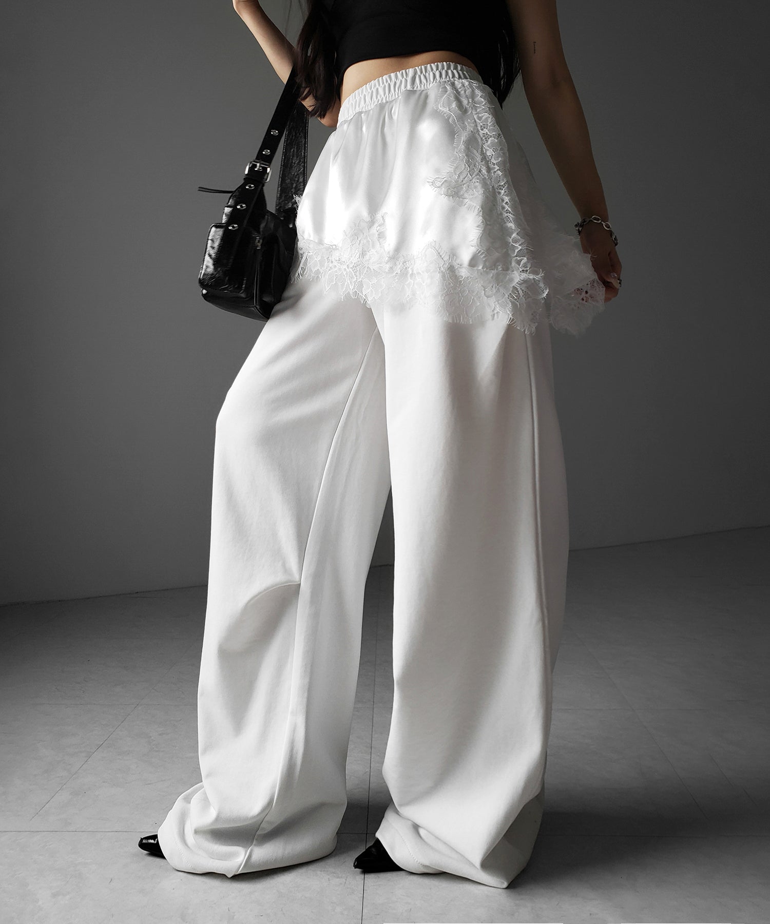 レースドッキングレイヤードスウェットワイドパンツ / lace docking layered sweat wide pants