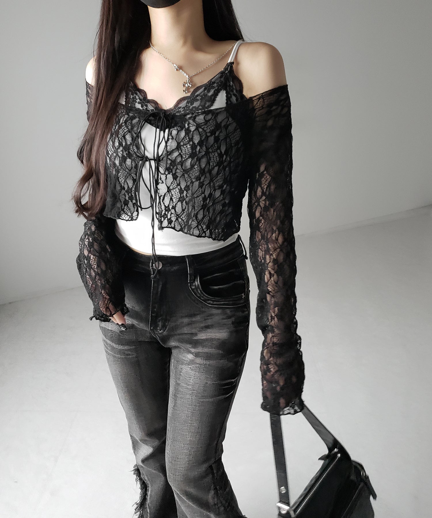 【 新色ピンク追加!カップ付き 】配色レースクロップドリブキャミソール / bicolor lace cropped rib camisole