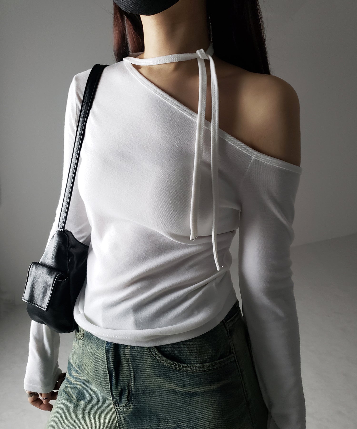 【 2WAY 】ストラップチョーカーリボンワンショルダーTシャツ