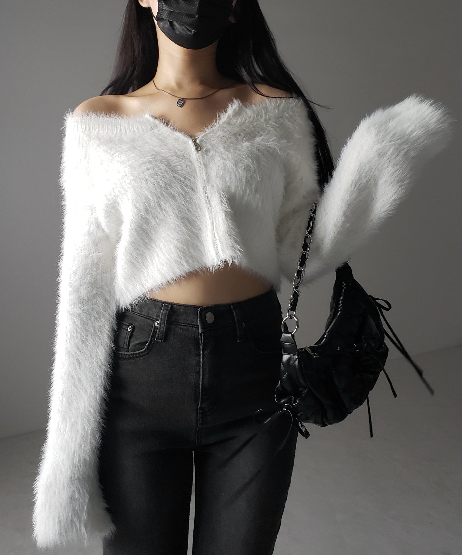 フロントジップショートシャギーニットカーディガン / front zip short shaggy knit cardigan