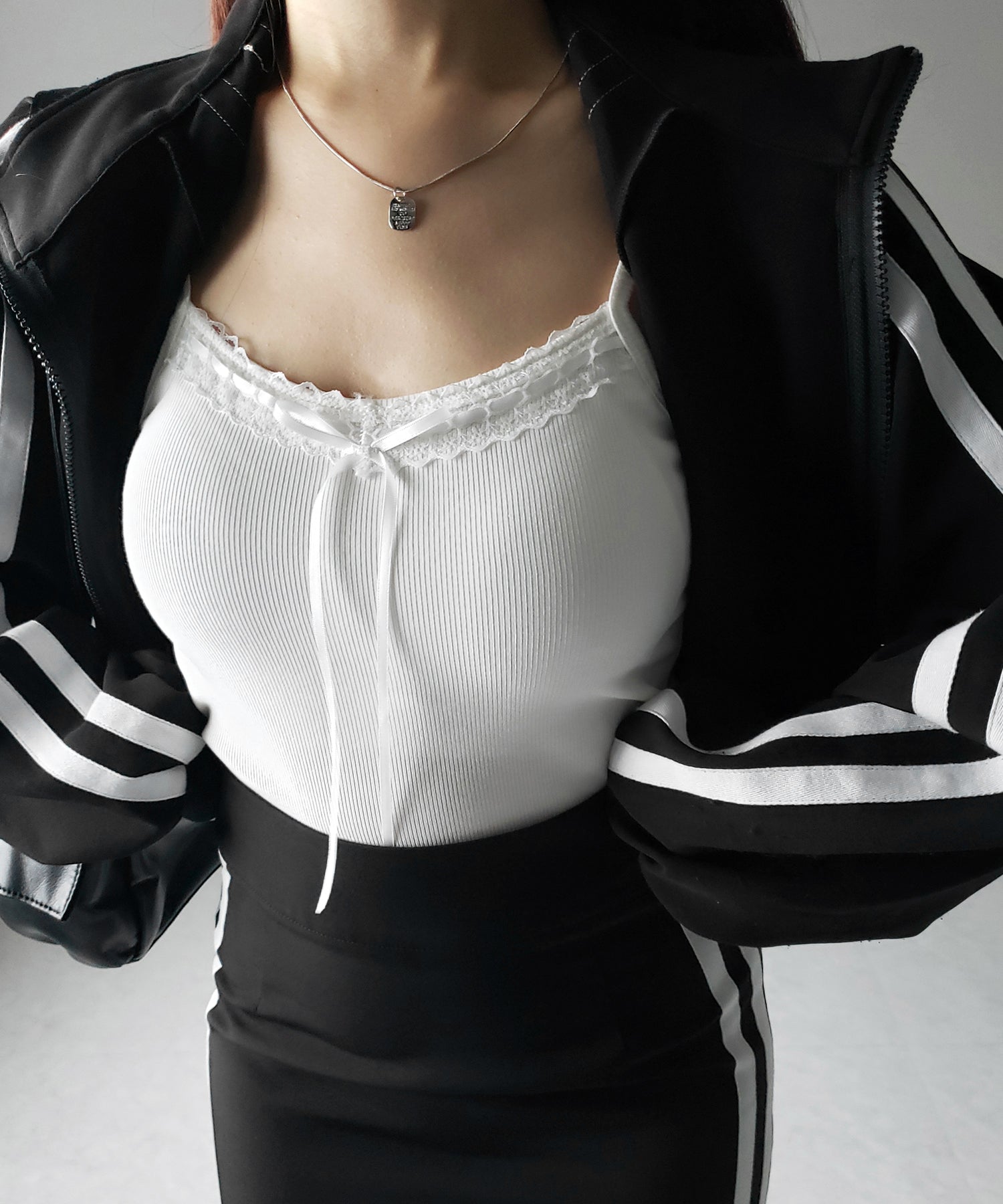【 カップ付き 】サテンリボンレースリブキャミソール / satin ribbon lace lib camisole