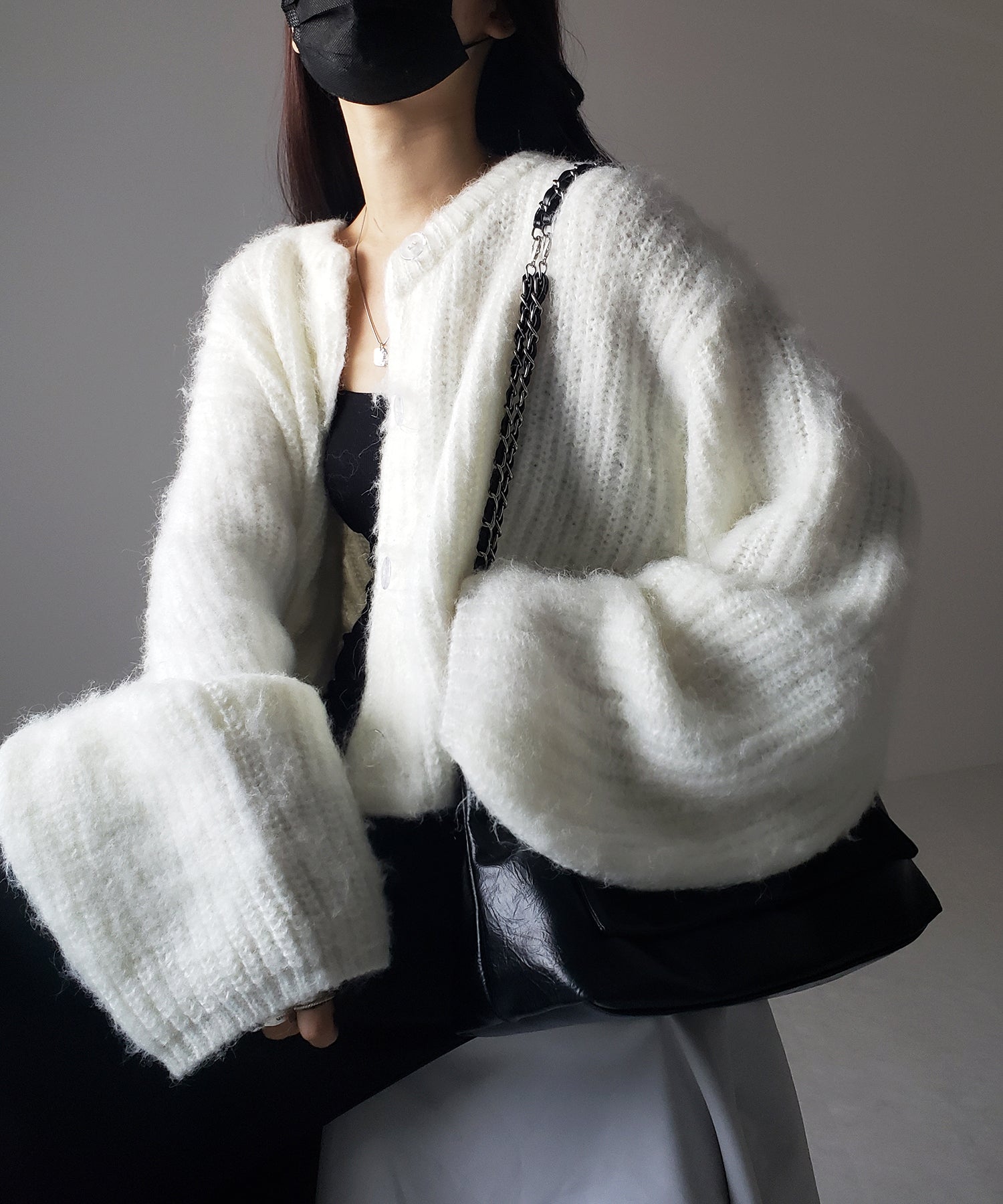 ボリュームワイドスリーブショートシャギーニットカーディガン / volume wide sleeve short shaggy knit cardigan