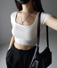 FREE / WHITE