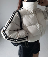 FREE / WHITE