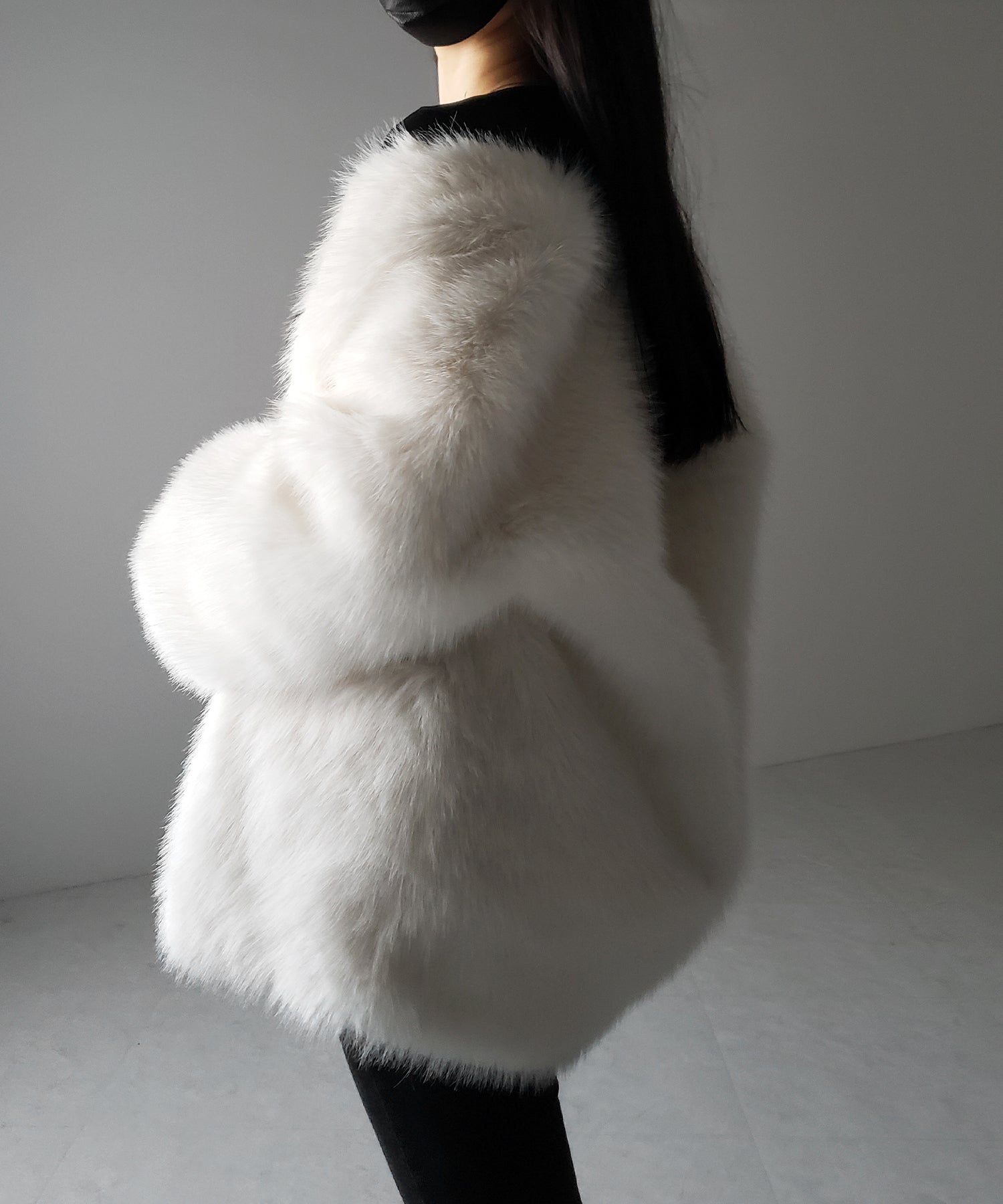 ミンクライクフェイクファーボリュームコート / mink-like fake fur volume coat