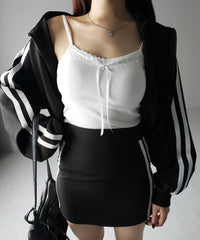 FREE / WHITE