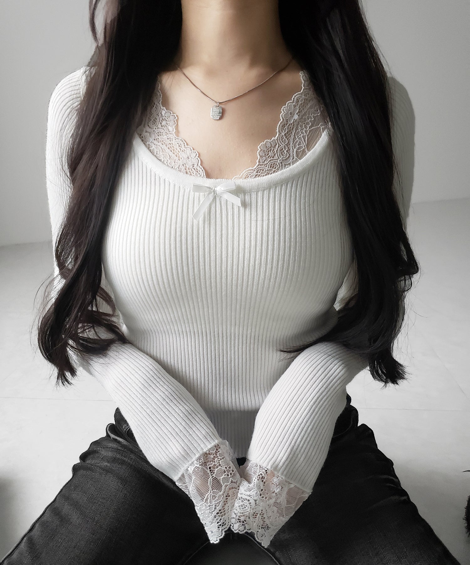 フロントリボンレース切替リブニットトップス / front ribbon lace switching ribbed knit tops