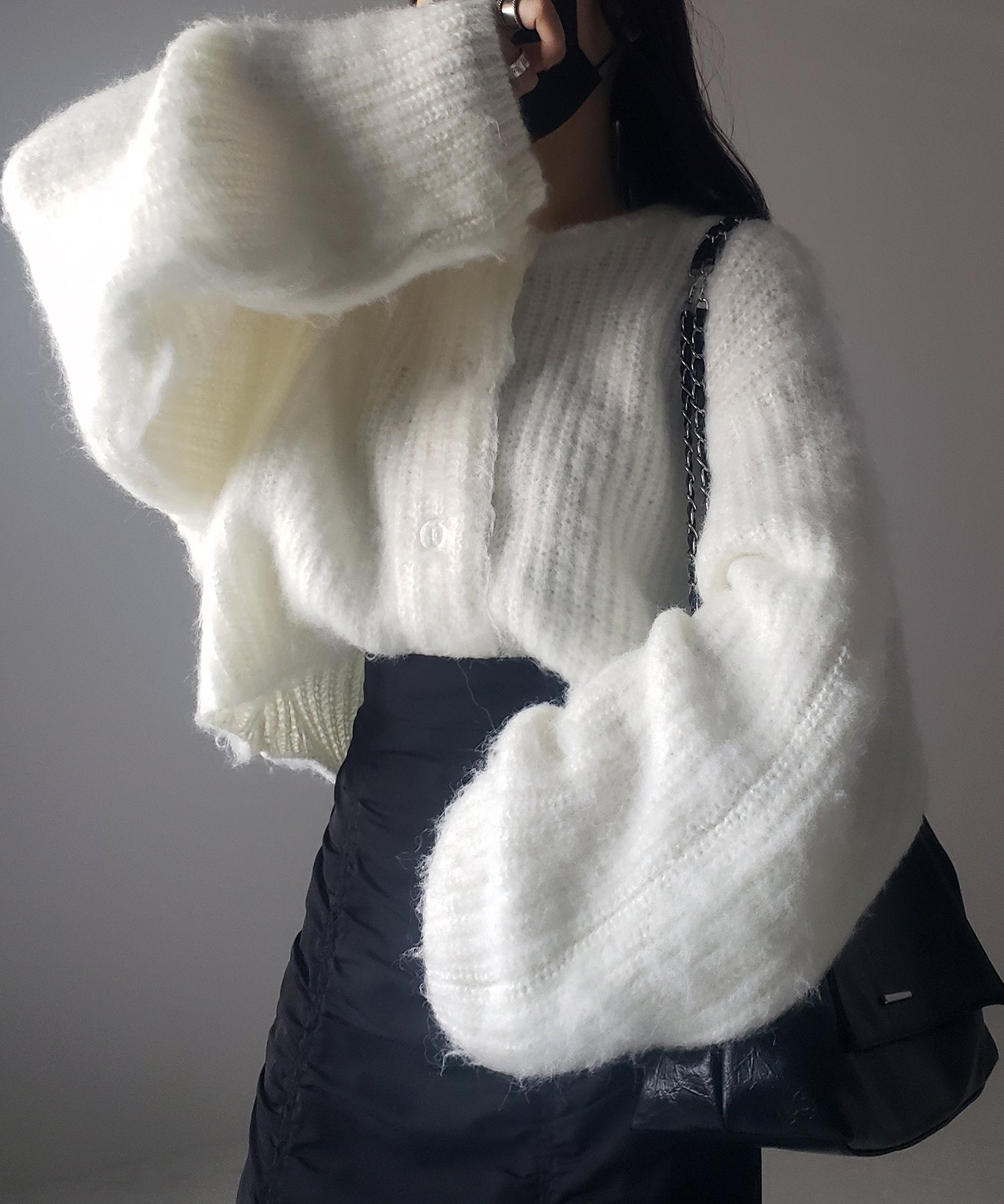 ボリュームワイドスリーブショートシャギーニットカーディガン / volume wide sleeve short shaggy knit cardigan