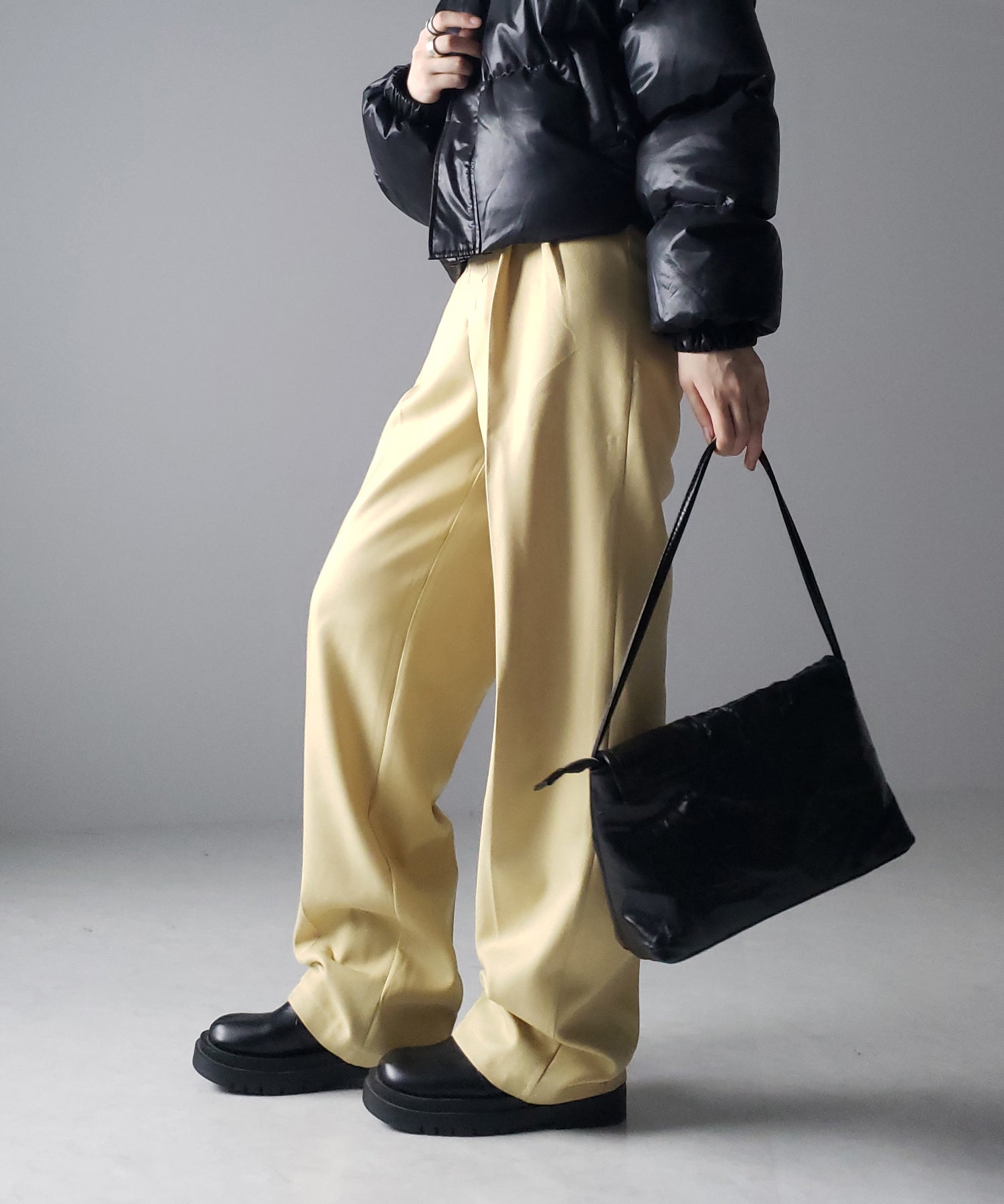 【 秋冬素材で新登場! 】太ベルトハイウエストウールライクカラータックスラックス