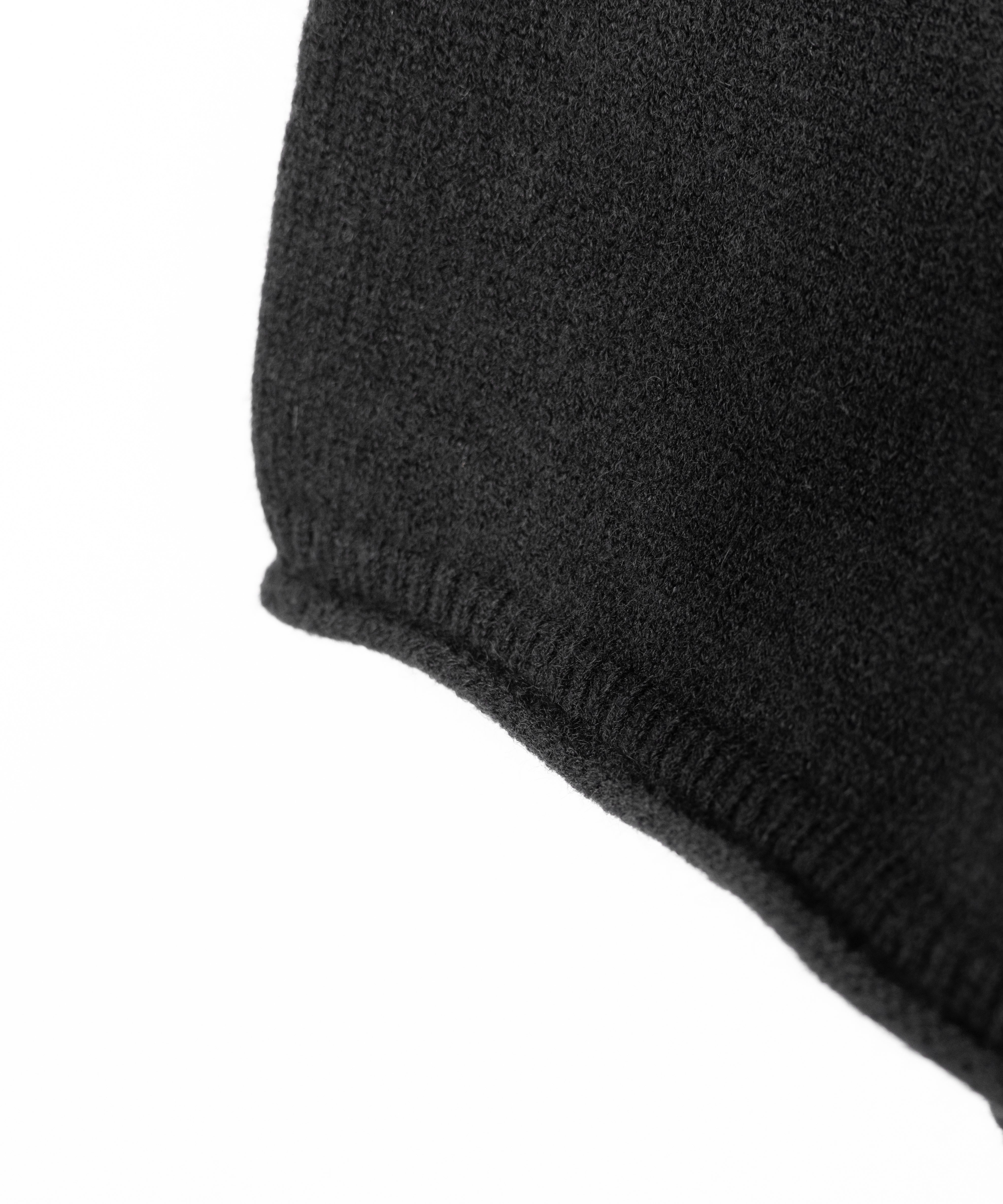 【 ニットセットアップ 】フェイクファーワンショルオーバーニット + ニットショートパンツ SET / fake fur one-shoulder over knit + knit short pants SET