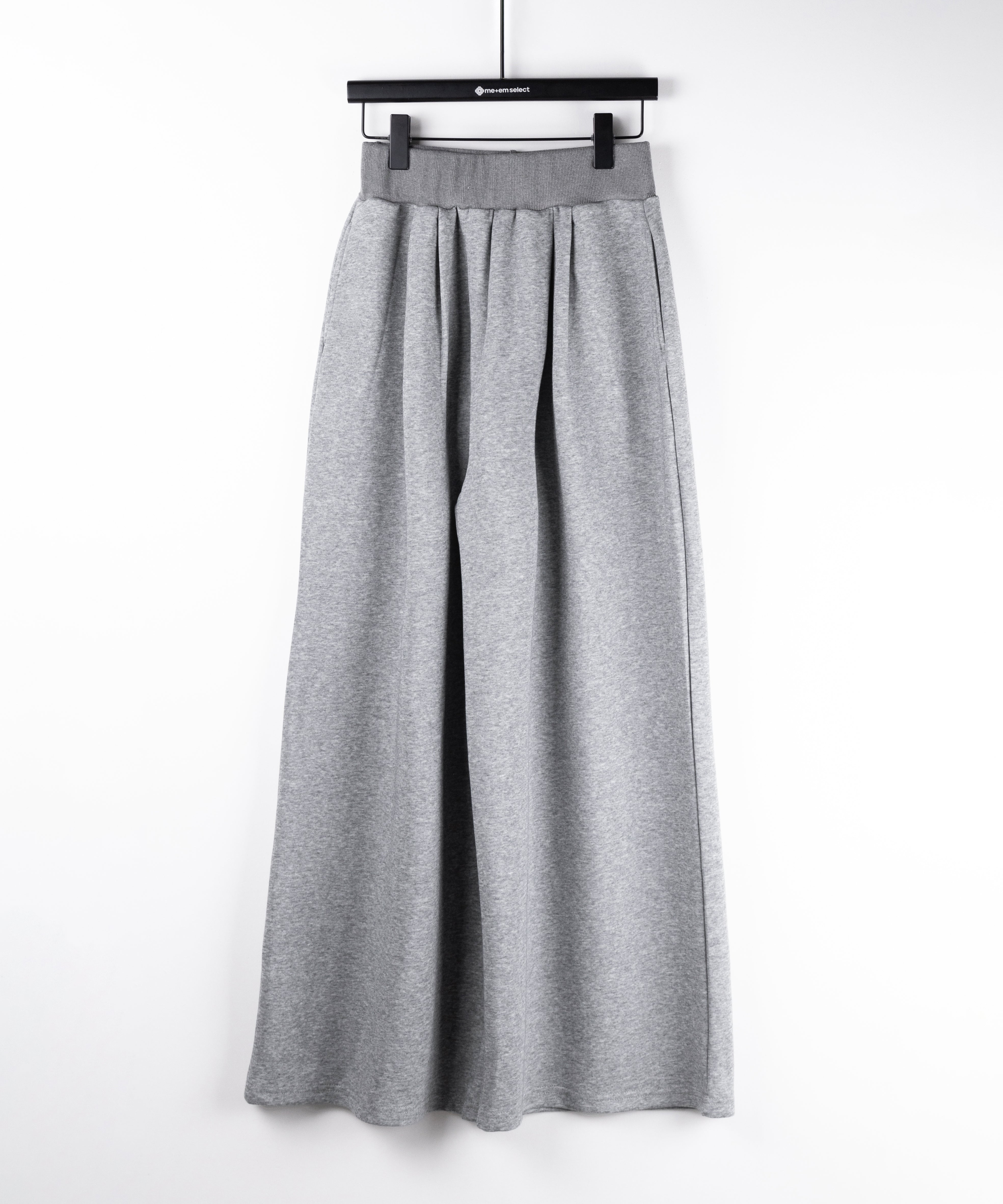 【 セットアップ 】ファーダブルジップワンショルスウェット&タックワイドスウェットパンツ / Fur double-zip one-shoulder sweatshirt & tuck wide sweatpants SETUP