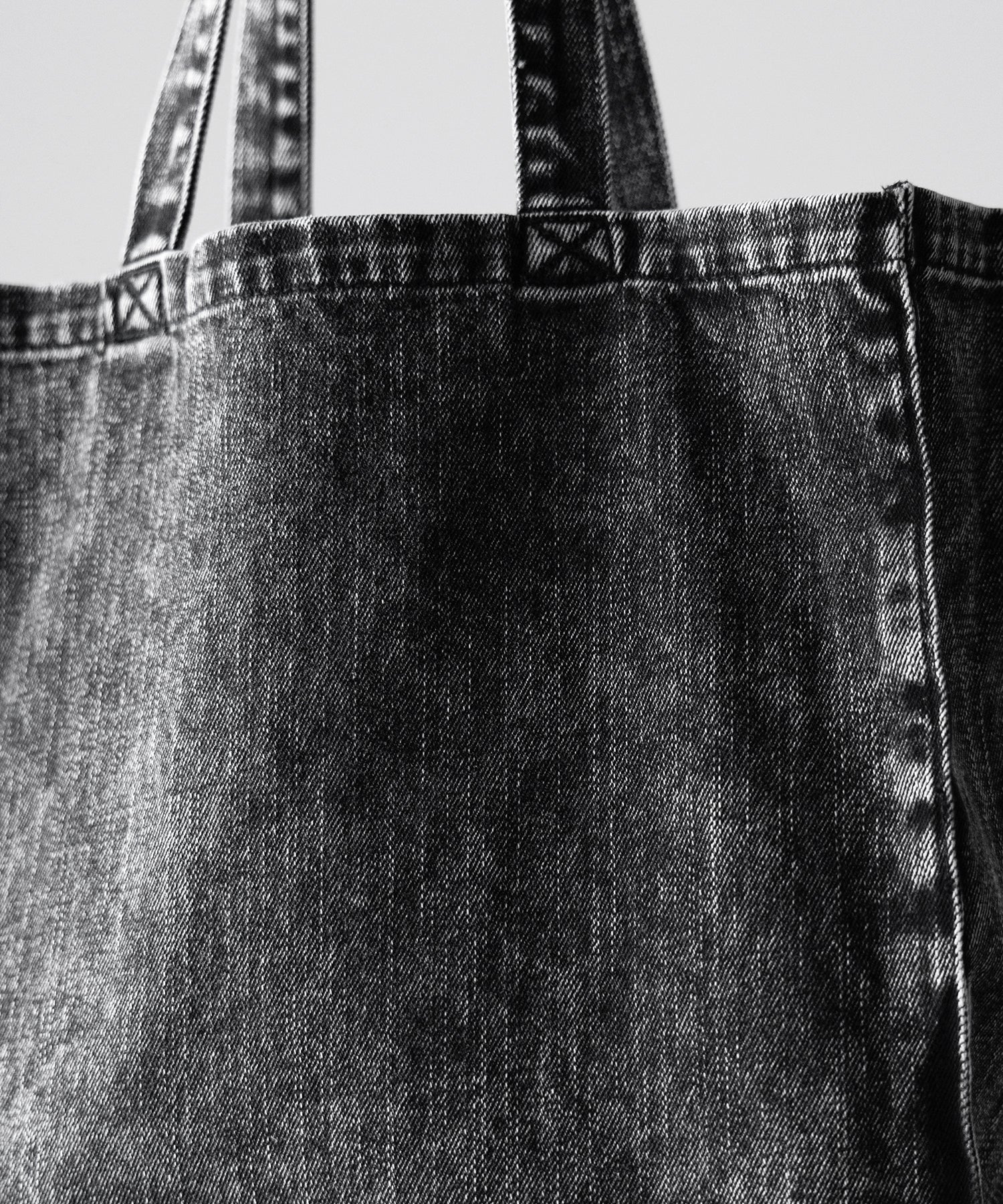 【 2color 】ヴィンテージケミカルブリーチビッグスクエアデニムトートバッグ / vintage chemical bleach big square denim tote bag