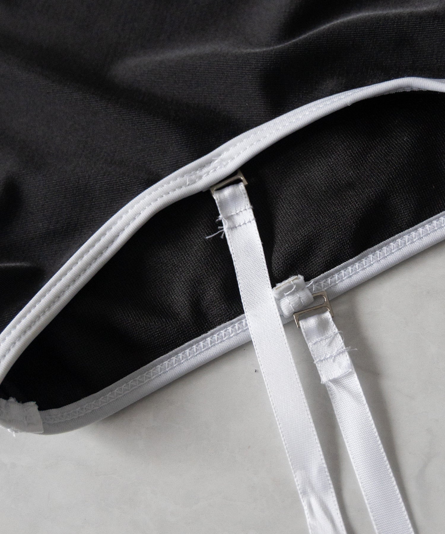 【 レディース水着/2点セット 】フロントリボンモノトーンハイウエストビキニ / front ribbon monotone high waist bikini