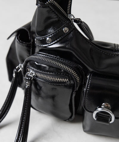 【 ショルダーにできる2WAY 】 4アウトポケットワンハンドルショルダーバッグ / 4 outpocket onehandle shoulder bag