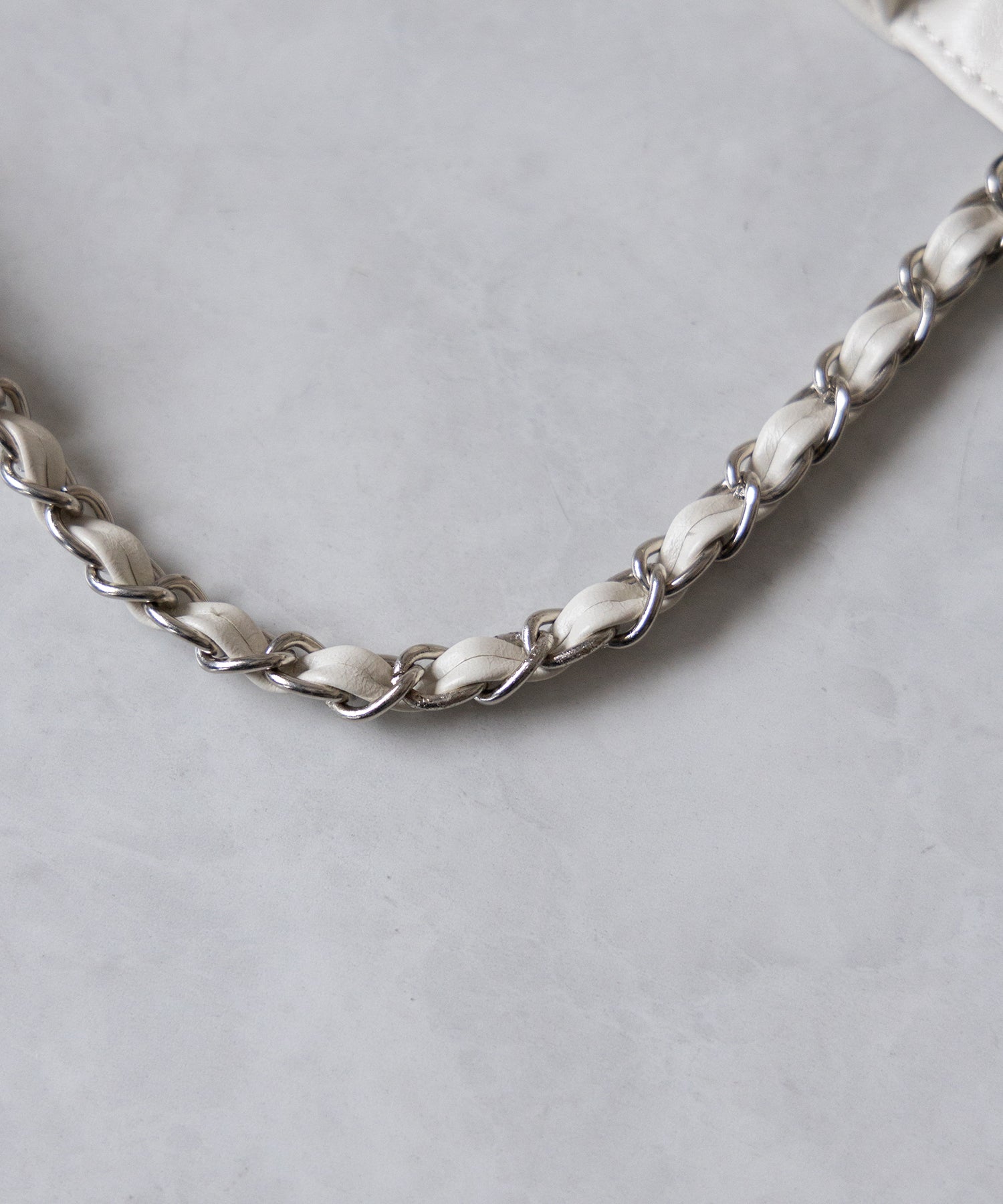 【 A4収納可 】ダブルシャーリングフェイクレザースクエアチェーンバッグ / double shirring fake leather square chain bag