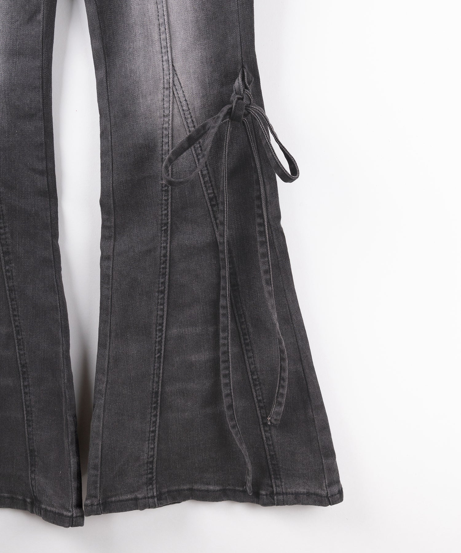 【 2color / 4size 】ストラップリボンヴィンテージストレッチフレアデニム / strap ribbon vintage stretch flare denim