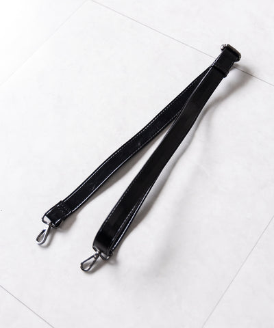 【 ショルダーストラップ付き2WAY 】レースアップベルテッドスタッズデザインヴィンテージショルダーバッグ / ( 2WAY ) laceup belted studs design vintage shoulder bag