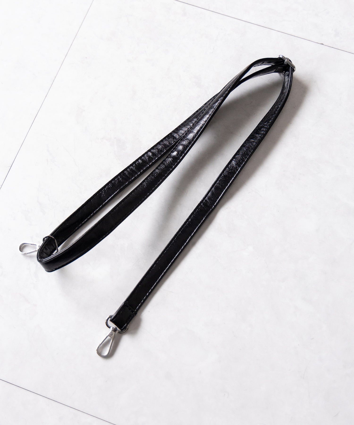 【 ショルダーストラップ付き2WAY 】ベルトデザインスタッズポケットヴィンテージショルダーバッグ / ( 2WAY ) belt design studs pocket vintage shoulder bag