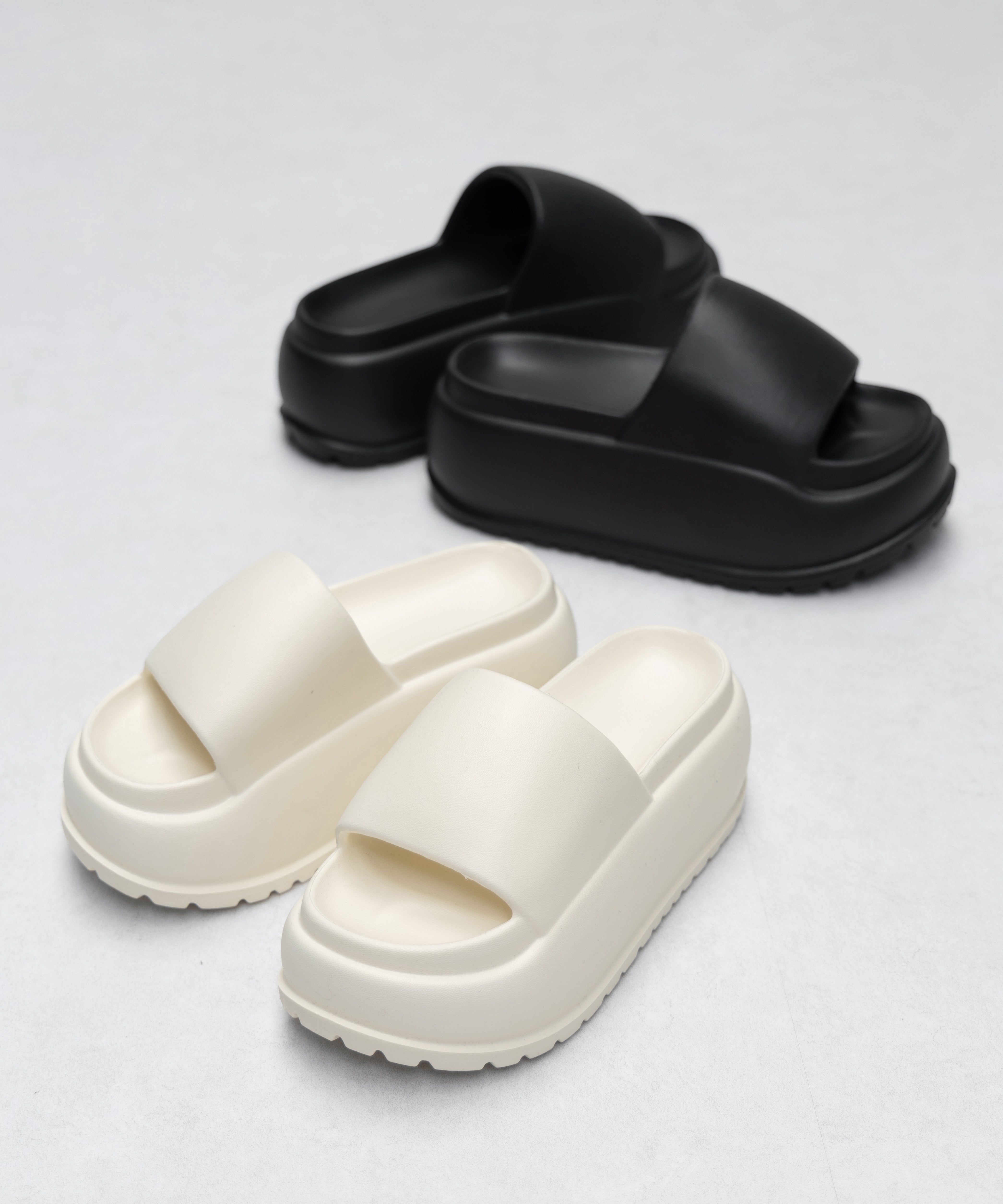 厚底ボリュームソールパフィースライドサンダル/platform volume sole puffy slide sandals