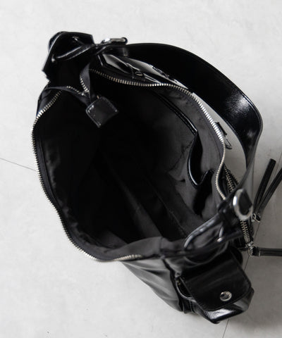 【 ショルダーにできる2WAY 】 4アウトポケットワンハンドルショルダーバッグ / 4 outpocket onehandle shoulder bag