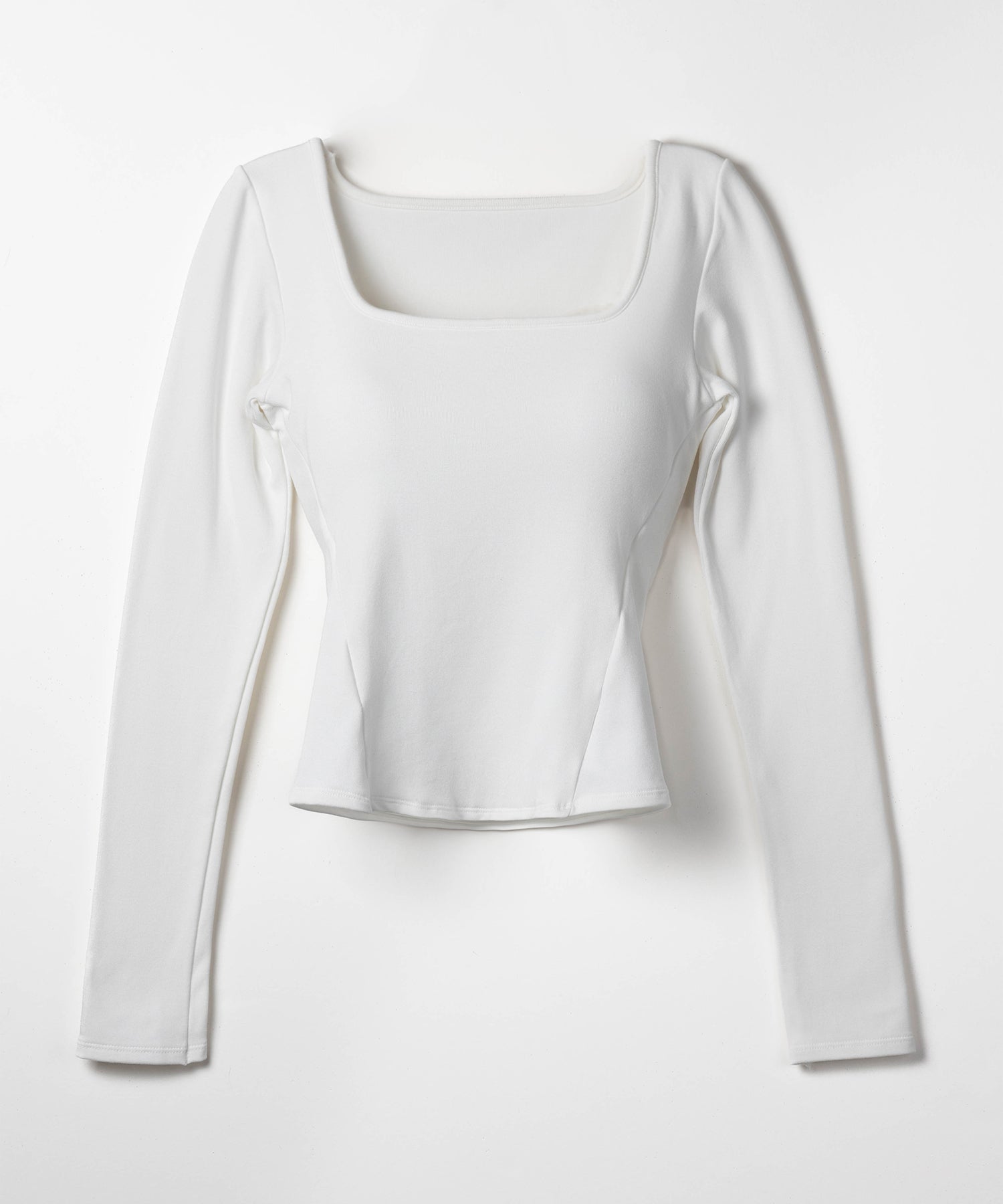 【 裏起毛 / カップ付き 】スクエアネックスリムカットソートップス