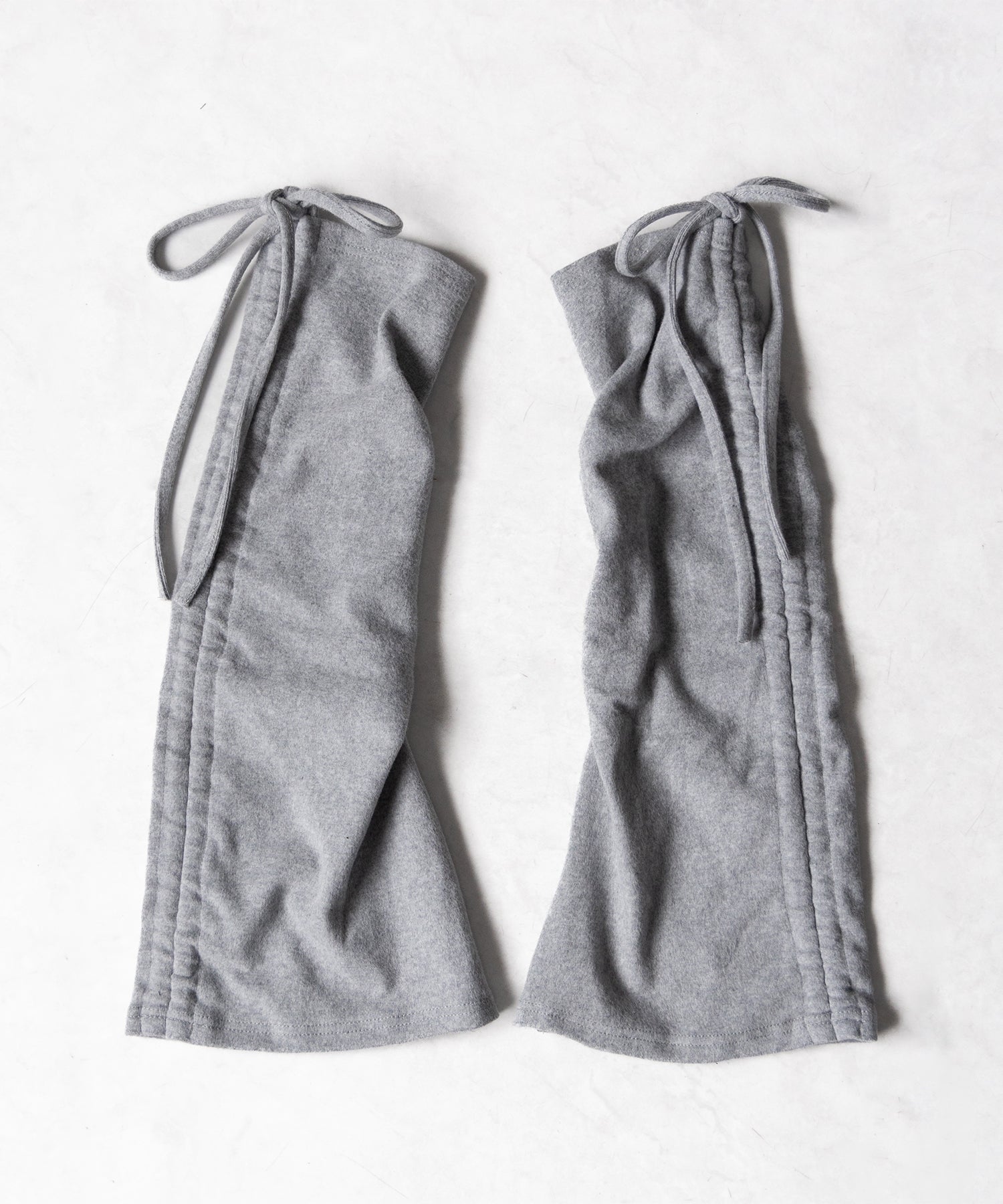 【 2color 】ストラップリボンサイドシャーリングレッグカバー / strap ribbon side shirring leg cover