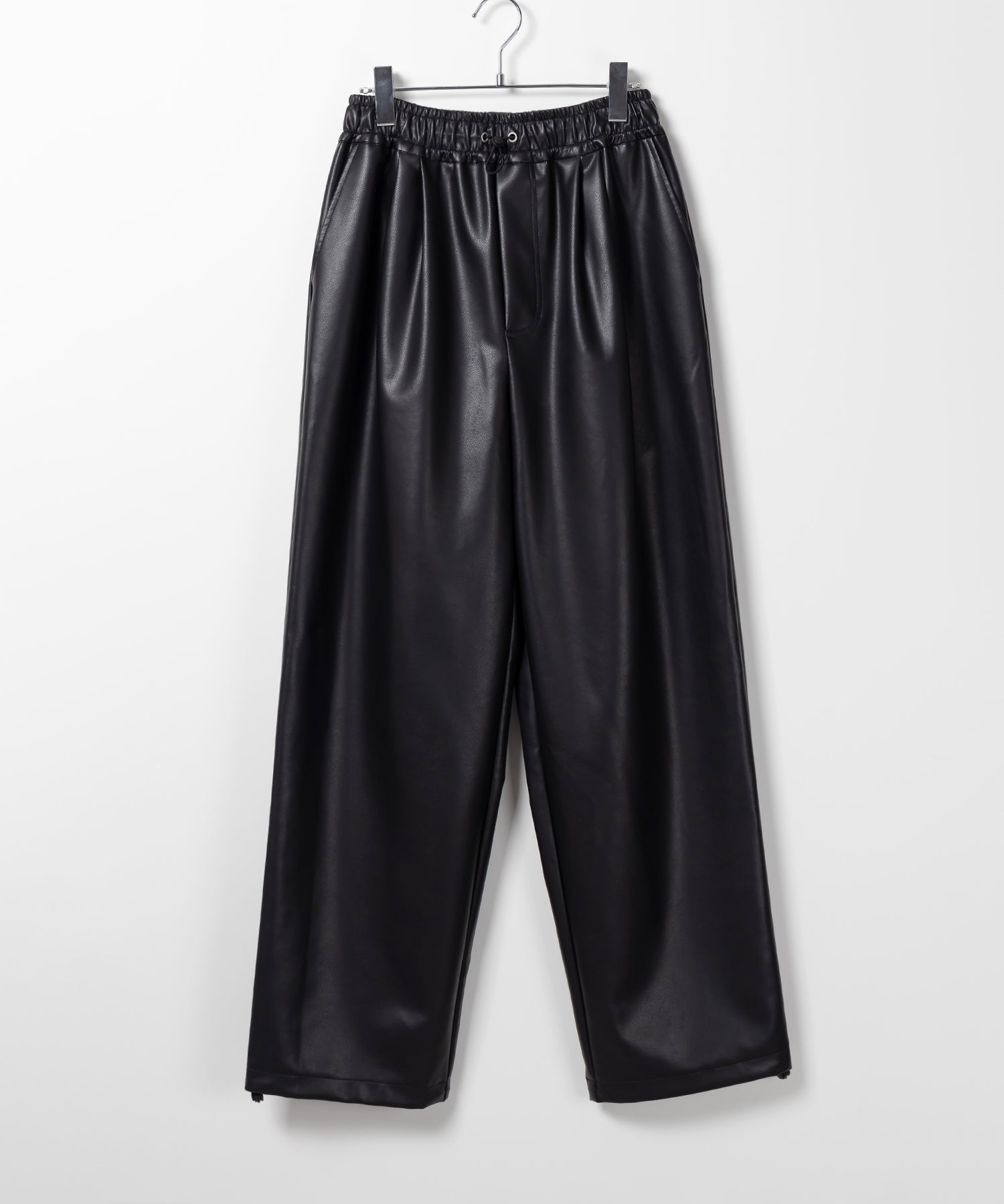 【 4size/2color 】ドロストフェイクレザーボリュームワイドパンツ