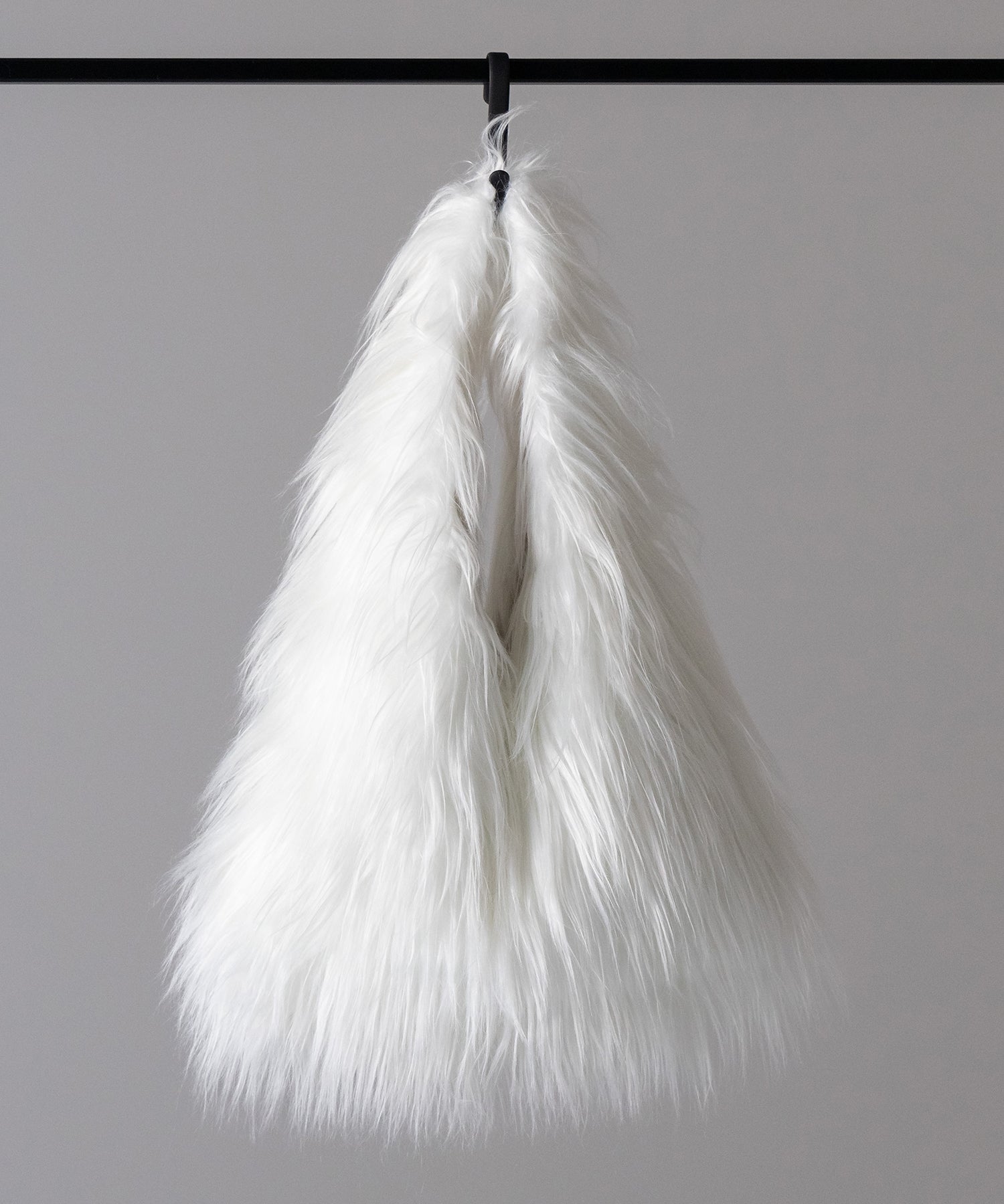 【 5color 】シャギーファーワンハンドルショルダーバッグ / shaggy fur onehandle shoulder bag