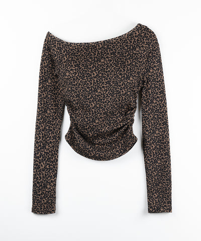 レオパードワンショルシャーリングリブカットソートップス / leopard one shoulder shirring rib cutsew tops