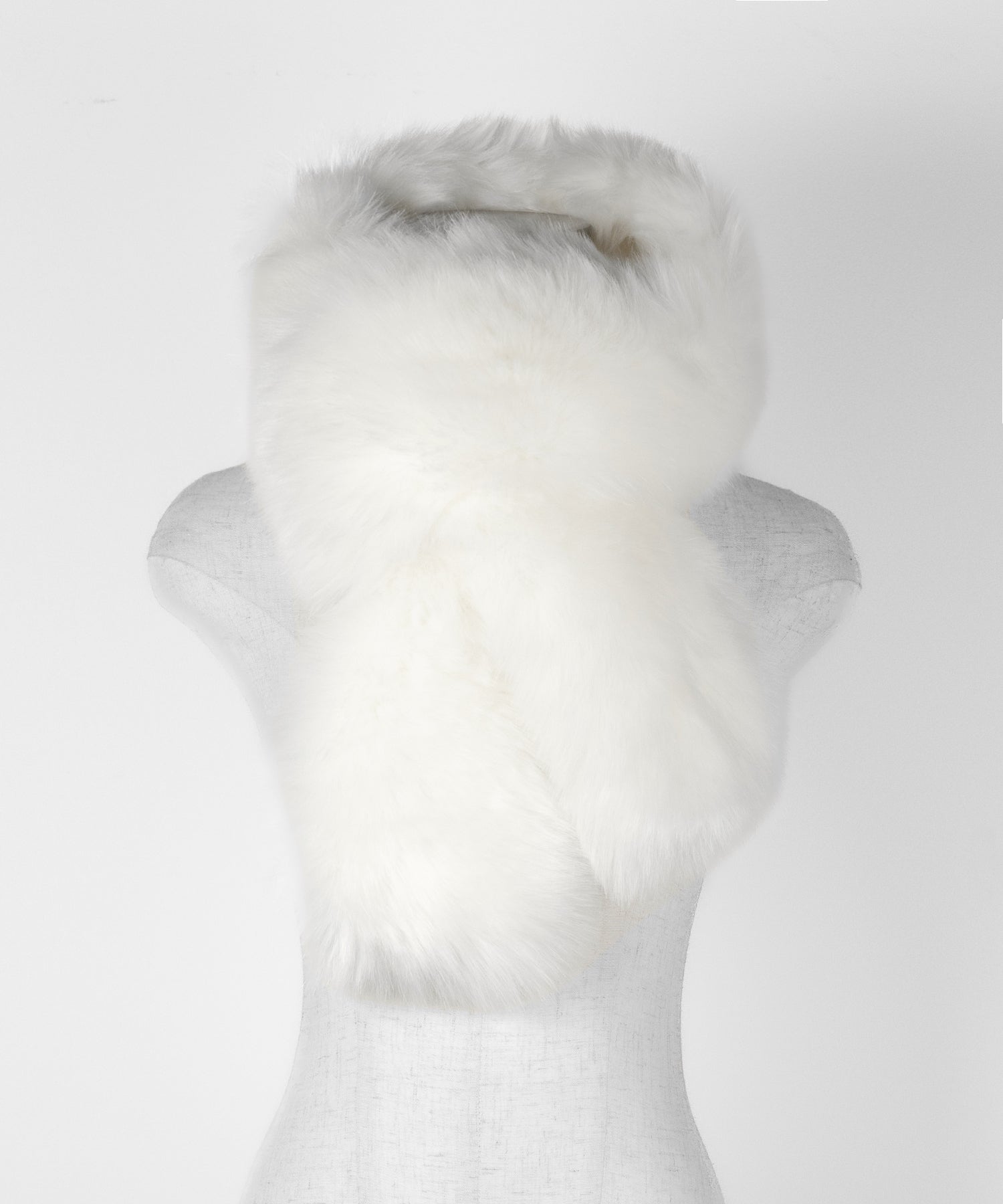 フェイクファーボリュームロングマフラー / fake fur volume long muffler