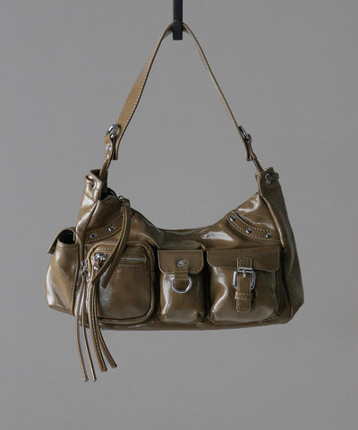 【 ショルダーにできる2WAY 】 4アウトポケットワンハンドルショルダーバッグ / 4 outpocket onehandle shoulder bag