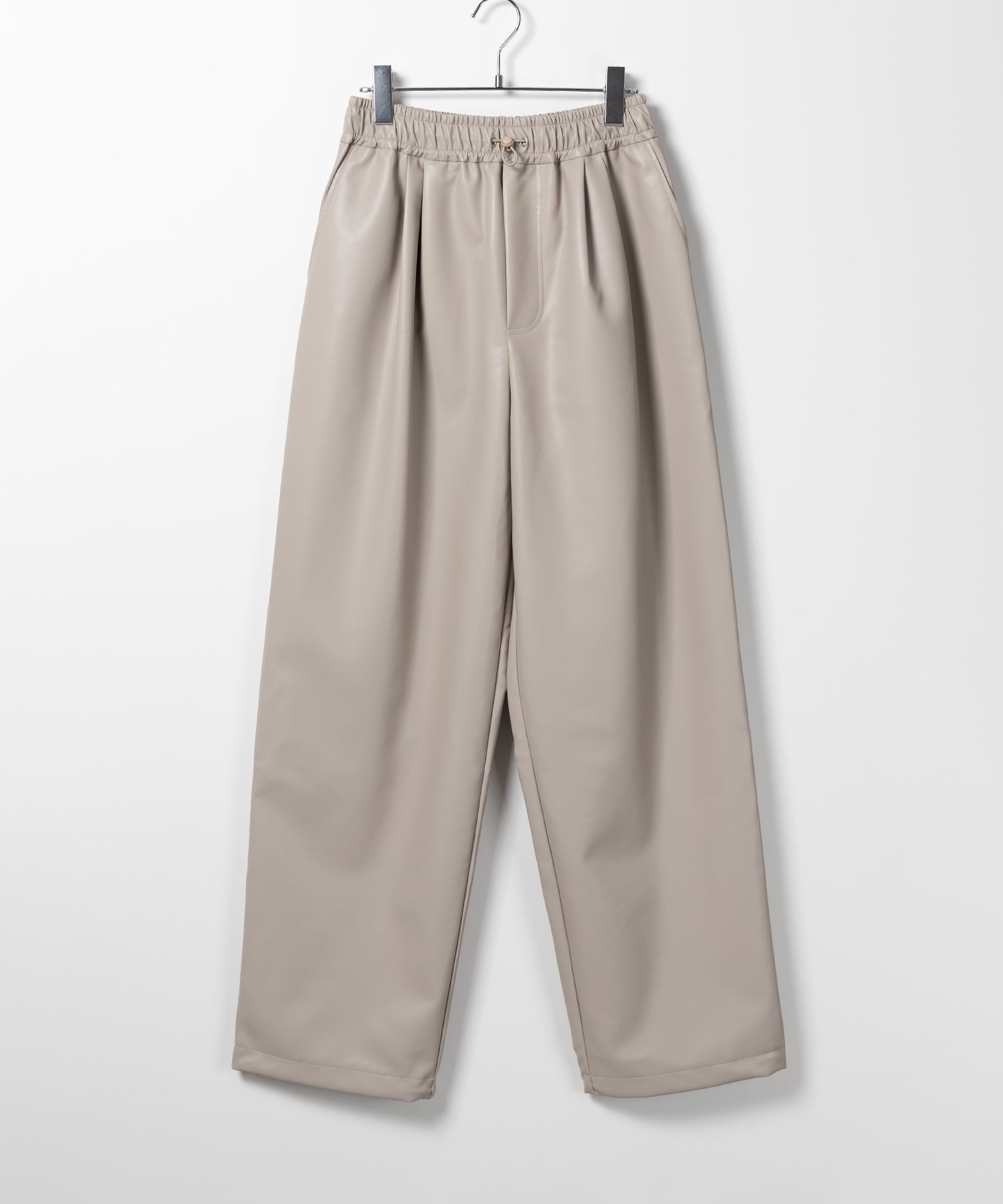 【 4size/2color 】ドロストフェイクレザーボリュームワイドパンツ