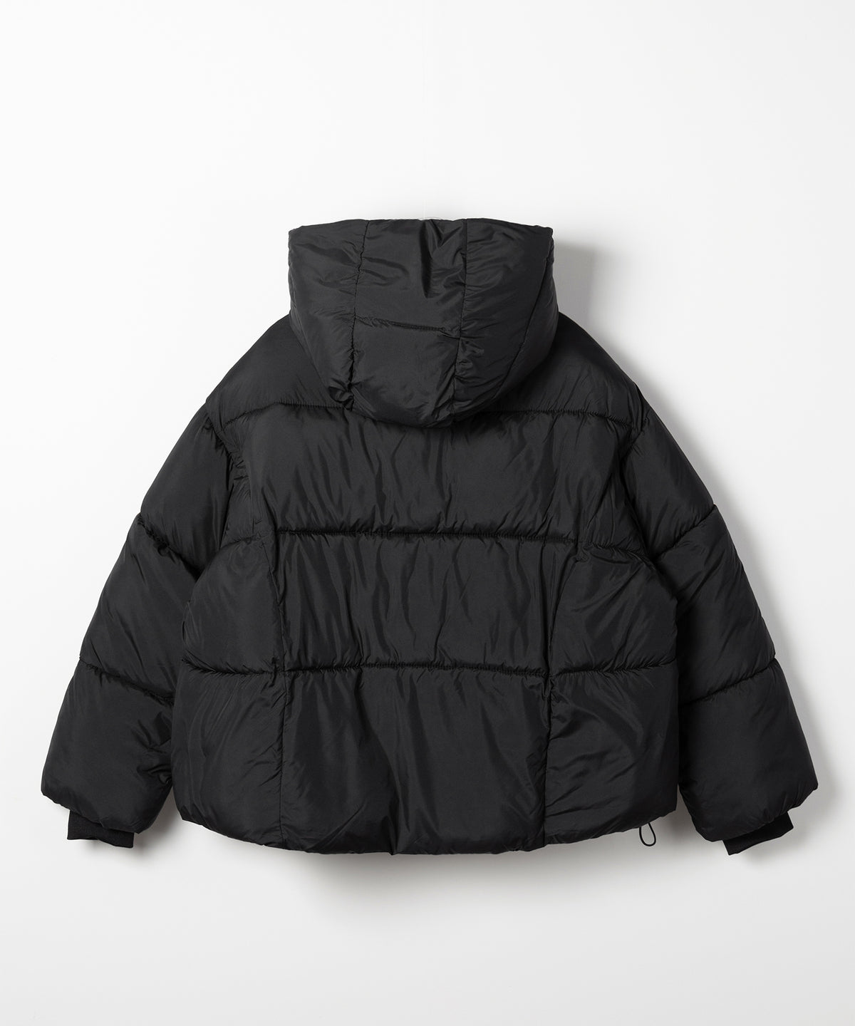 スタンドネックボリュームフーディ中綿パフジャケット / Stand-neck volume hooded fake down puff jacket