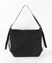 FREE / BLACK