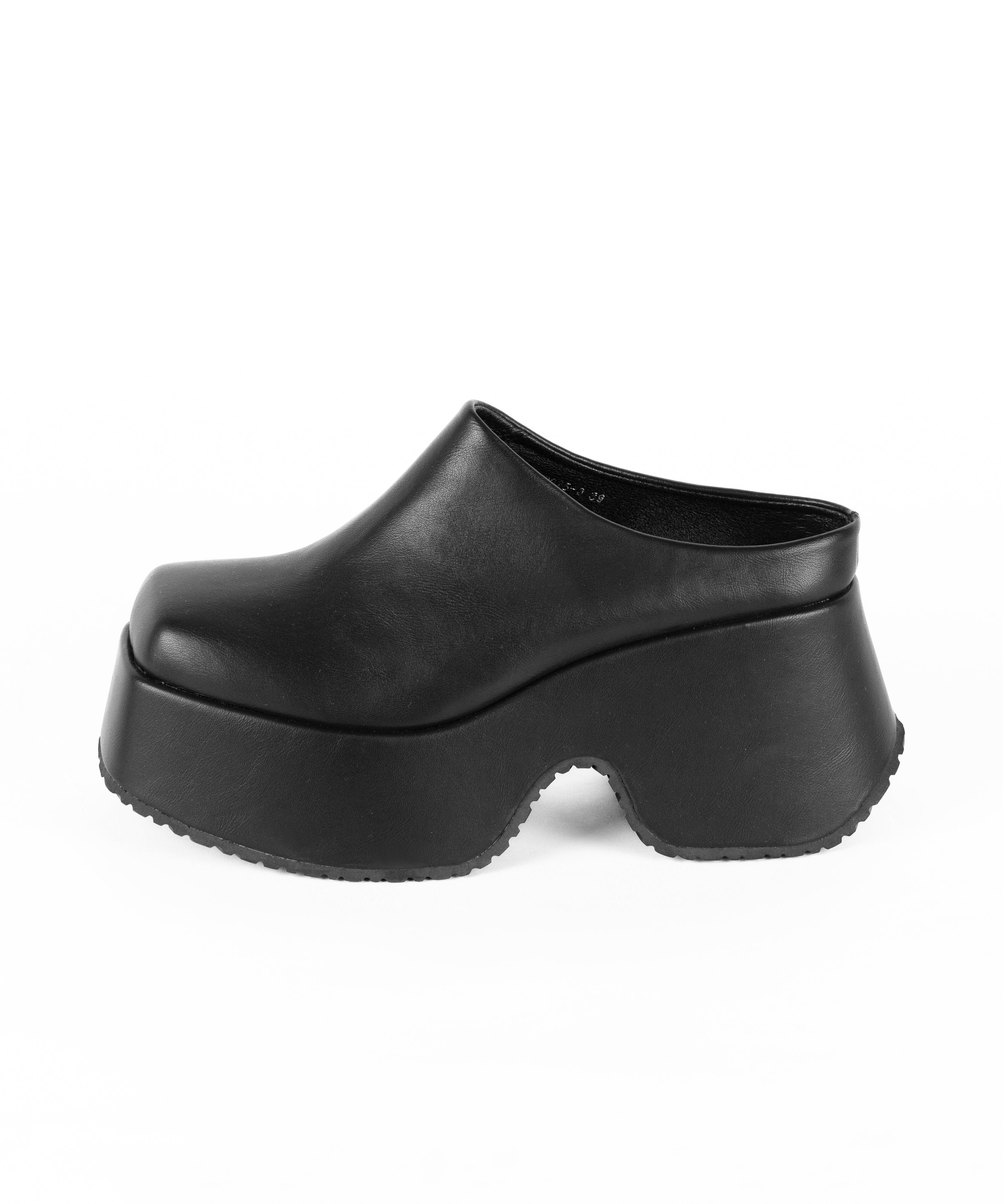 厚底スクエアサボサンダル/platform square sabo sandals