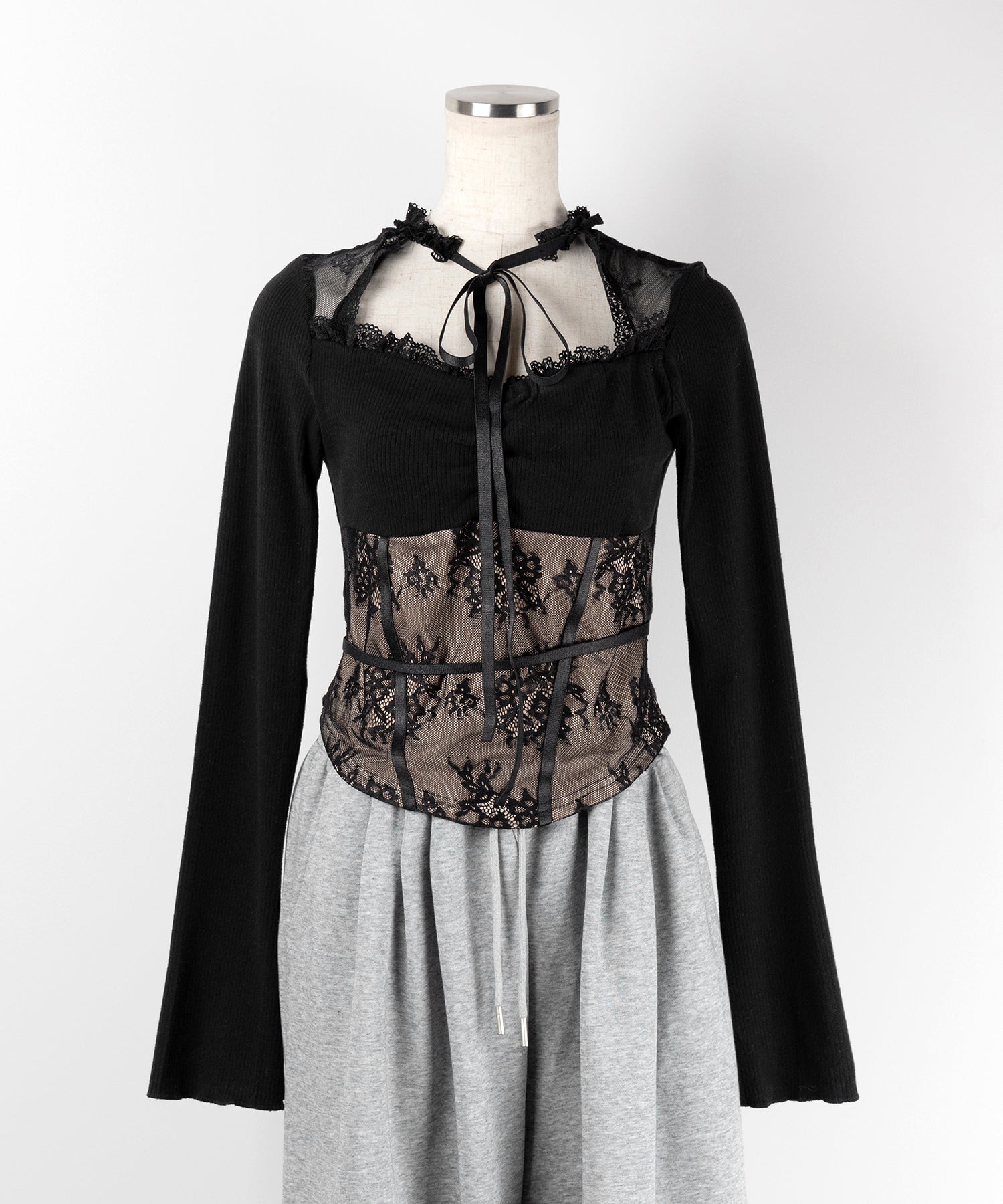 チョーカーネックリボンレーシーカットソートップス / choker neck ribbon lacy cutsaw tops