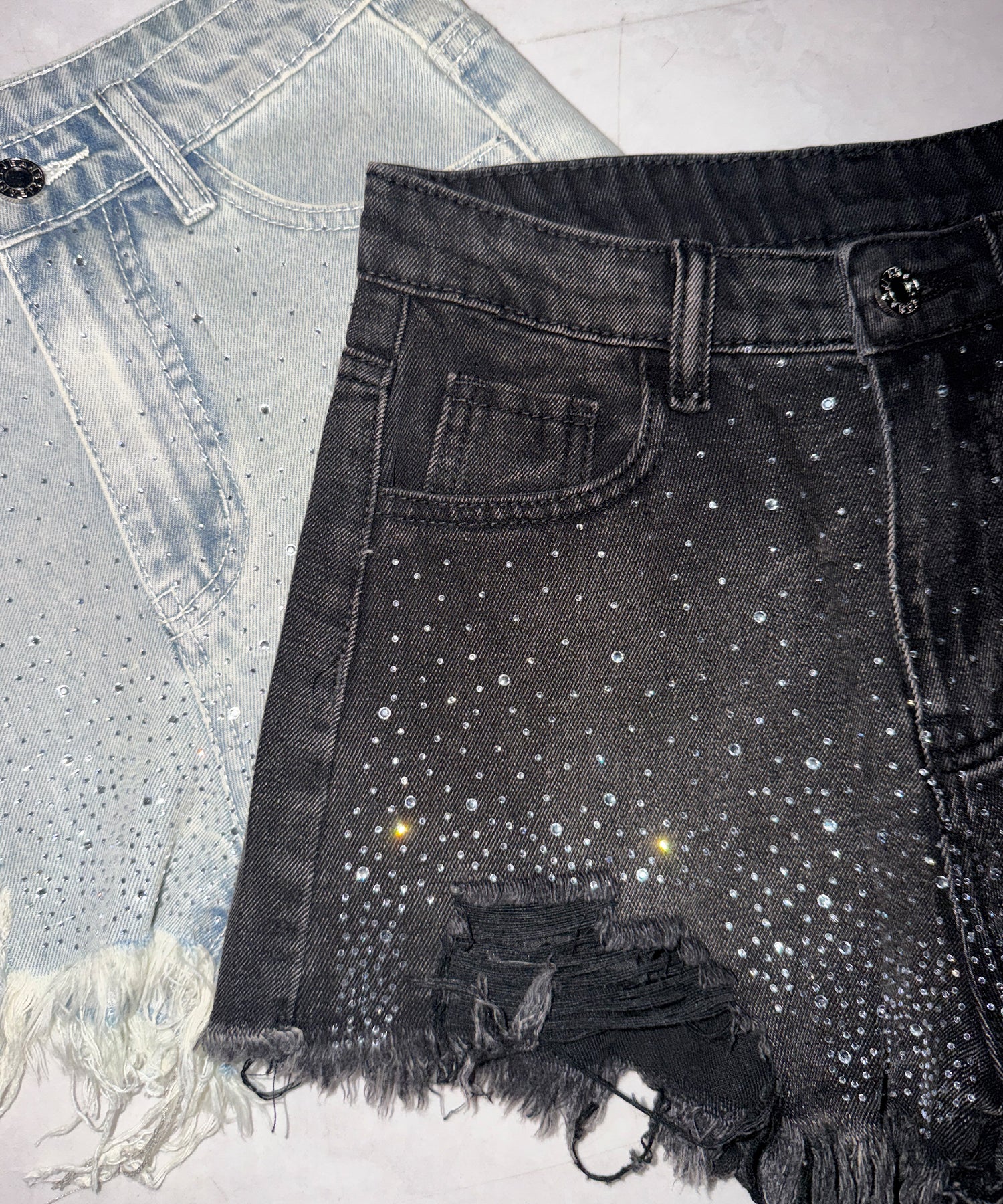ラインストーンクラッシュダメージデニムショートパンツ/Rhinestone crash damage denim short pants