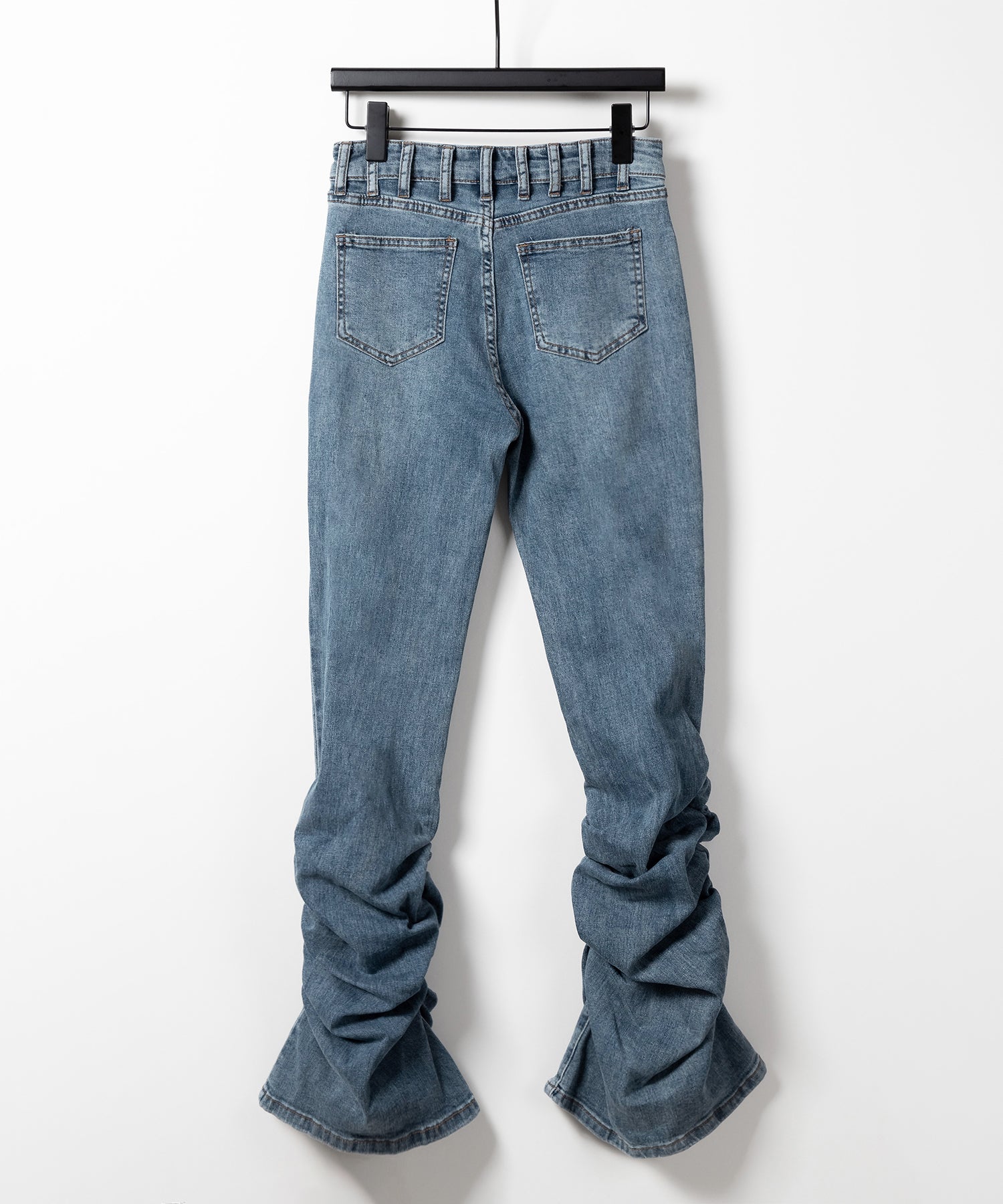 ヘムシャーリングギャザーストレッチフレアパンツ / Hem shirring gather stretch flare pants