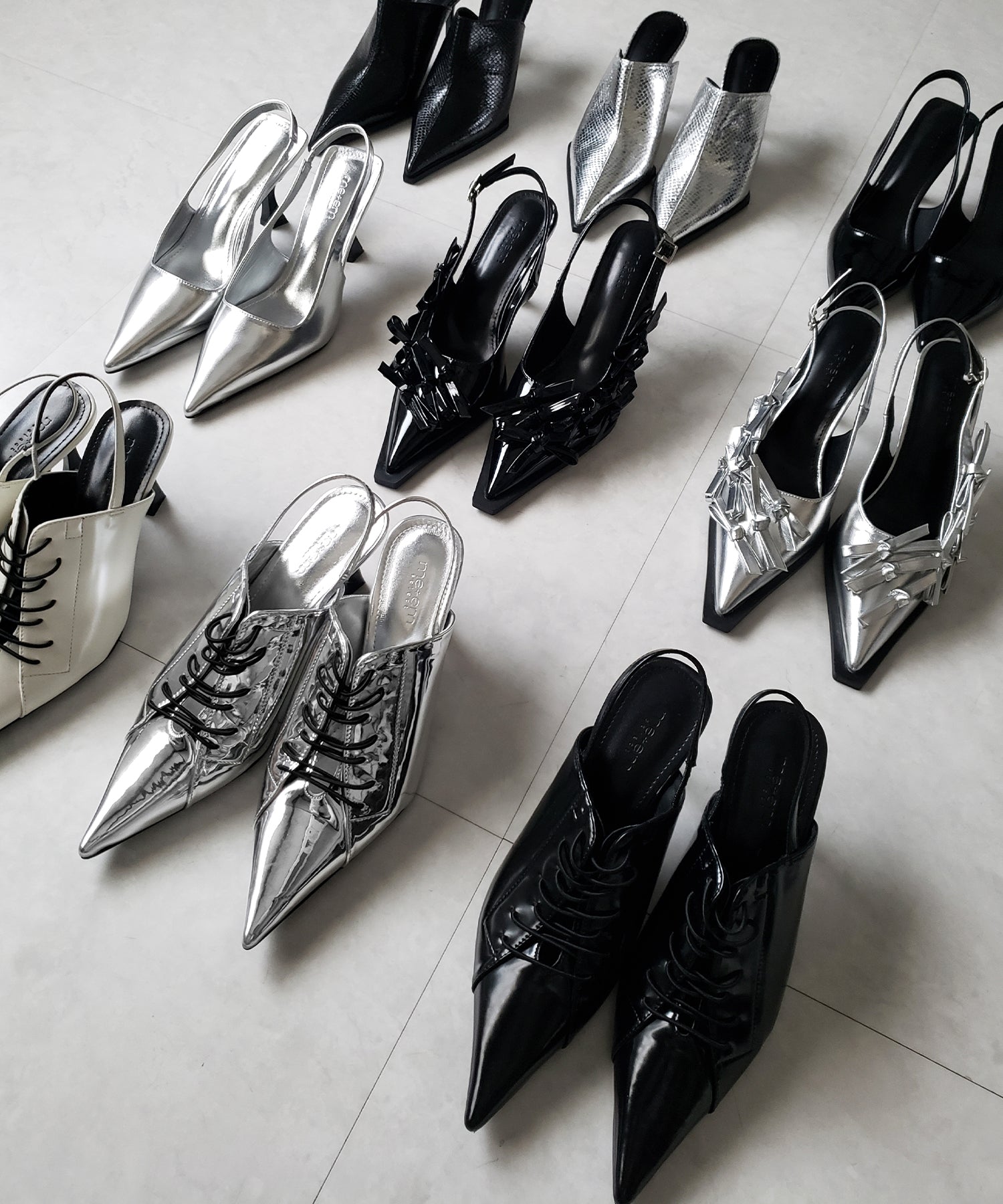 ポインテッドトゥレースアップスニーカーミュール / pointed toe lace up sneaker mules