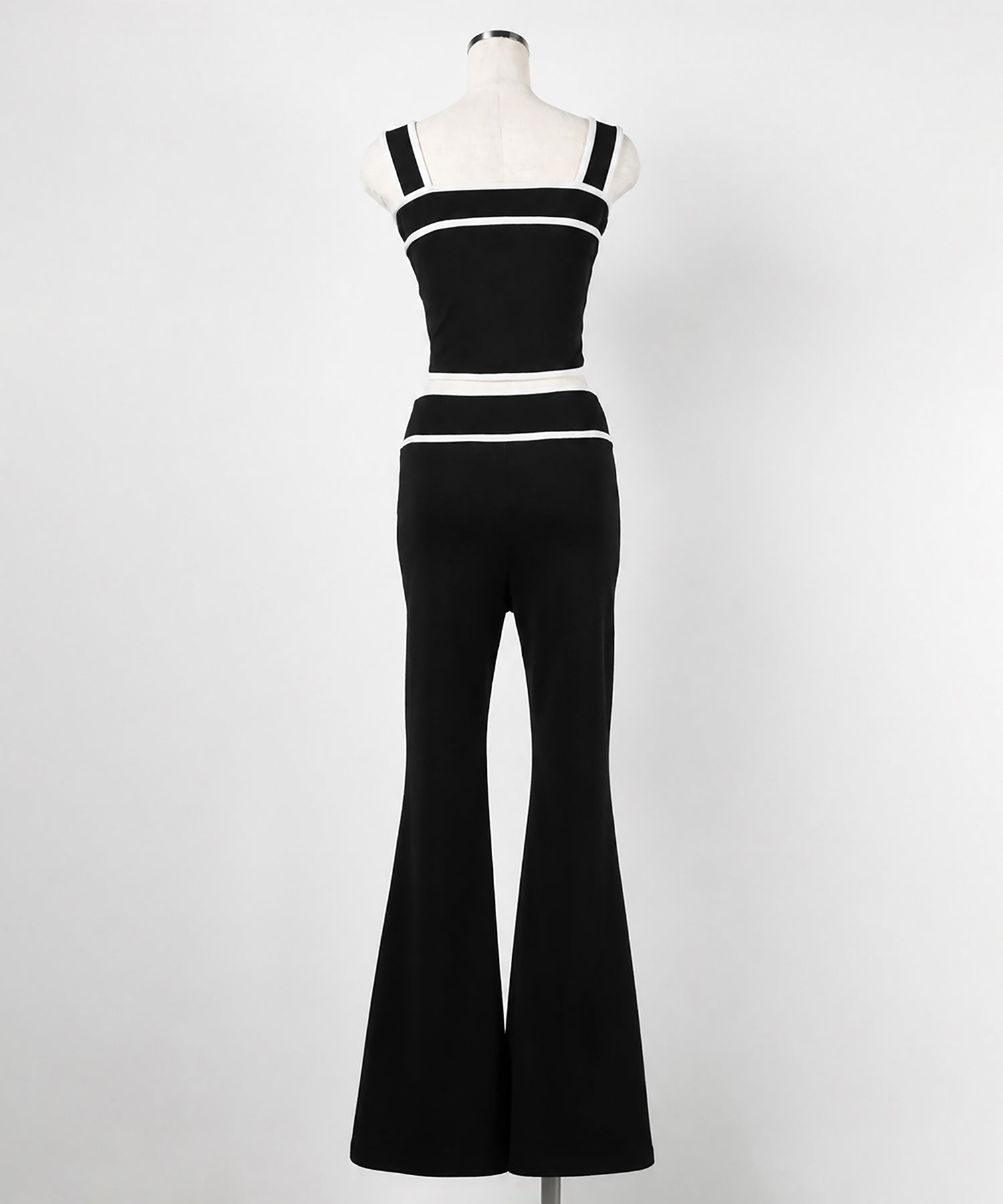 【 セットアップ】フロントボタンパイピングビスチェ+ フレアパンツ SET / 【 SETUP 】front button piping buister + flare pants SET