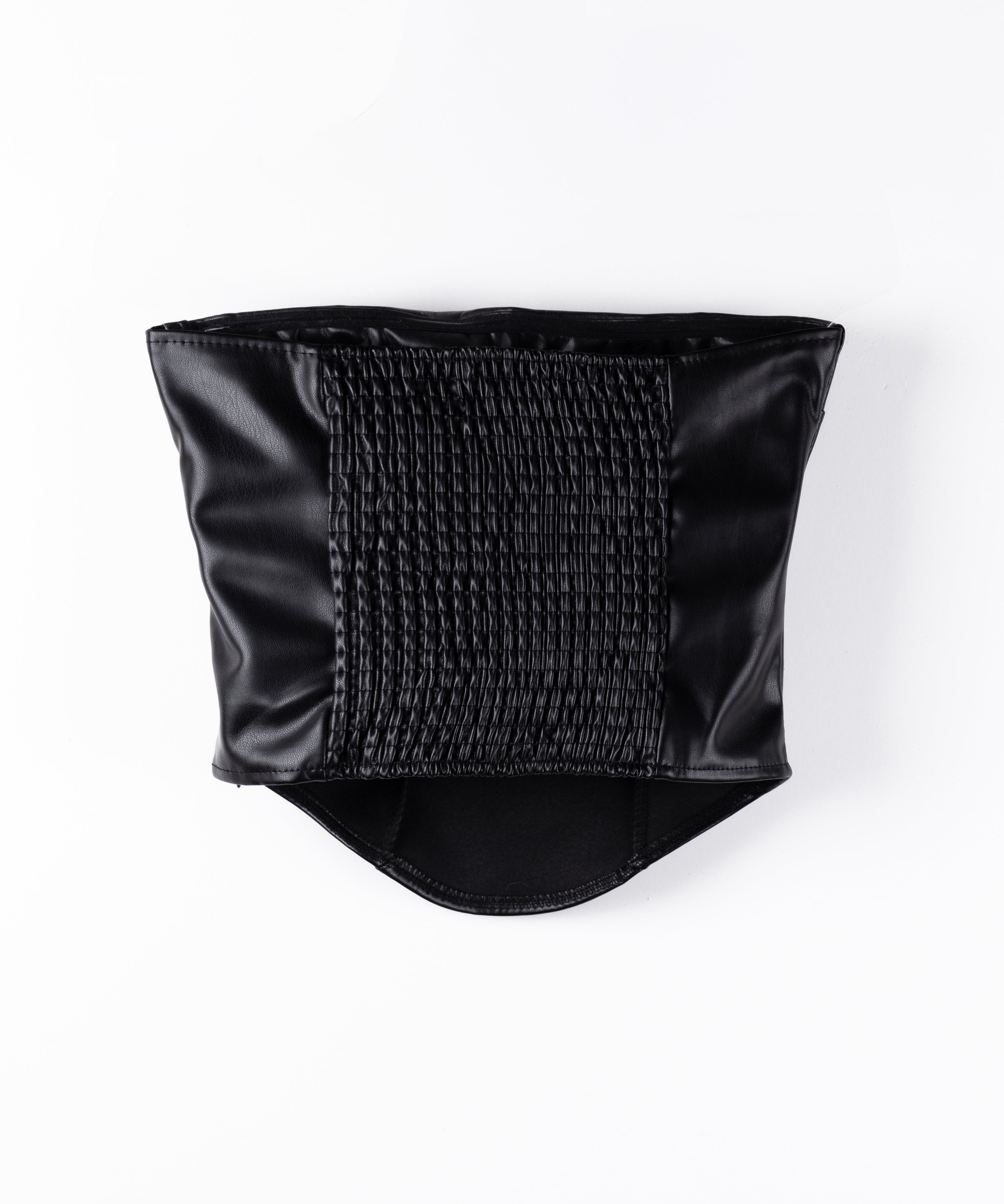 クロスデザインフェイクレザーベアトップ / cross design fakeleather bare tops