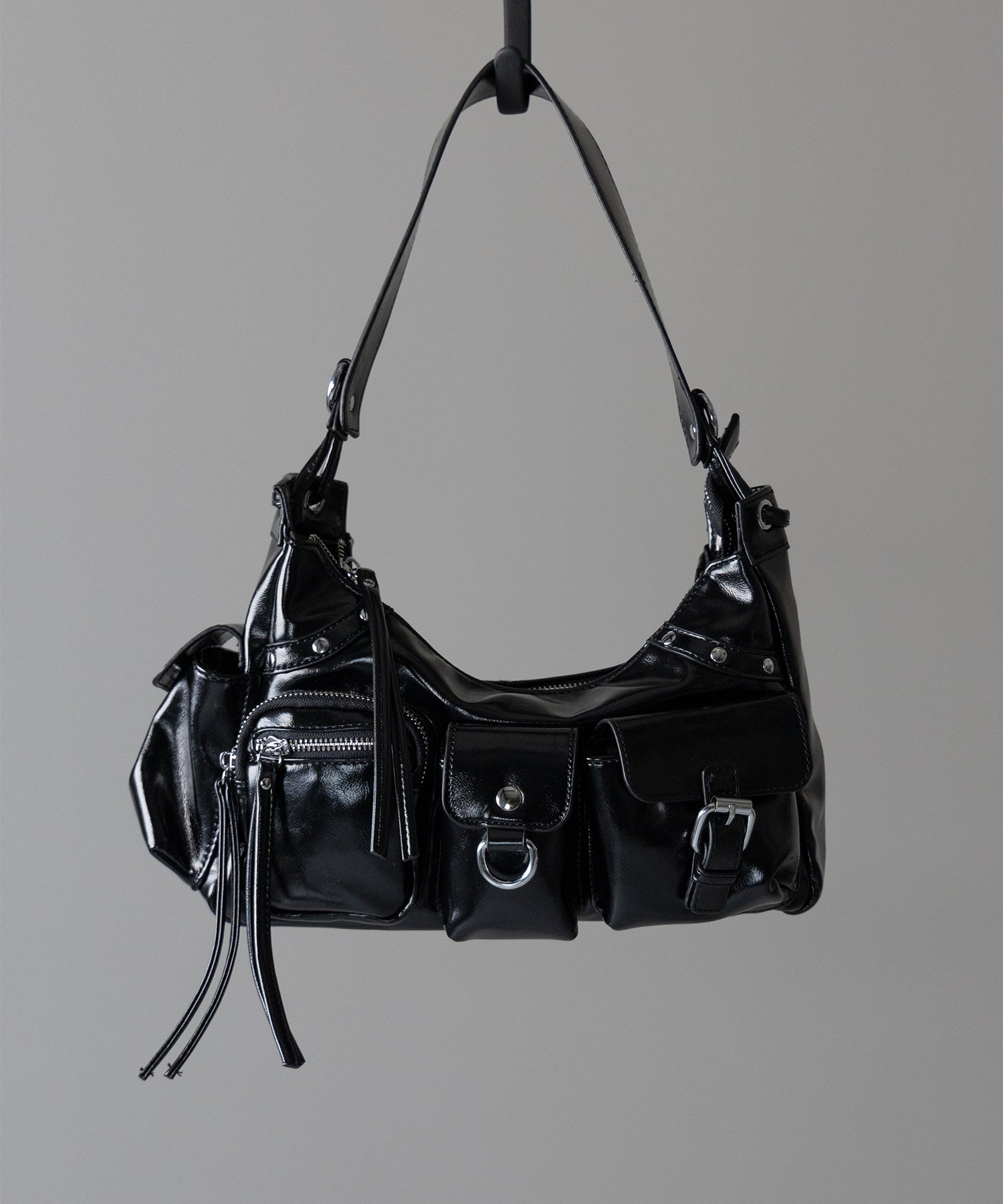 【 ショルダーにできる2WAY 】 4アウトポケットワンハンドルショルダーバッグ / 4 outpocket onehandle shoulder bag