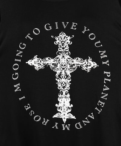【 ワンショルにできる2way 】クロスロゴプリントワンショルルーズシアーTシャツ / 2WAY cross logo print one shoulder loose sheer T-shirt